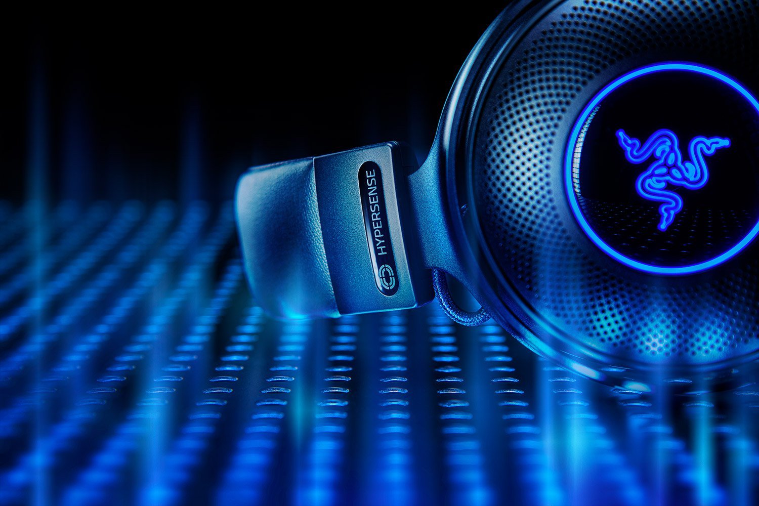 EAN 8886419378556 - Razer Kraken V3 Pro Auriculares Inalámbrico y alámbrico Diadema Juego USB tipo A Negro imagen 5