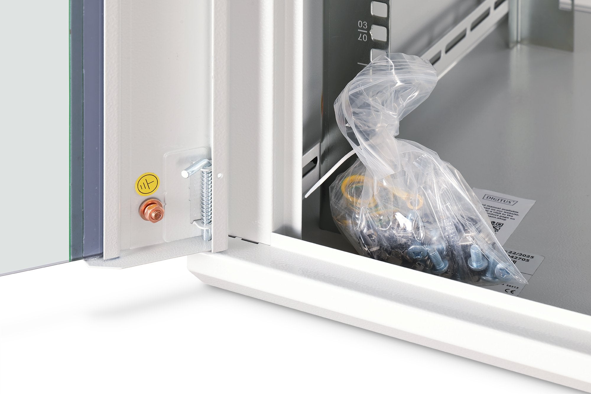EAN 4016032221746 - Digitus DN-19 09U-6/6-EC armario rack 9U Bastidor de pared Gris imagen 6