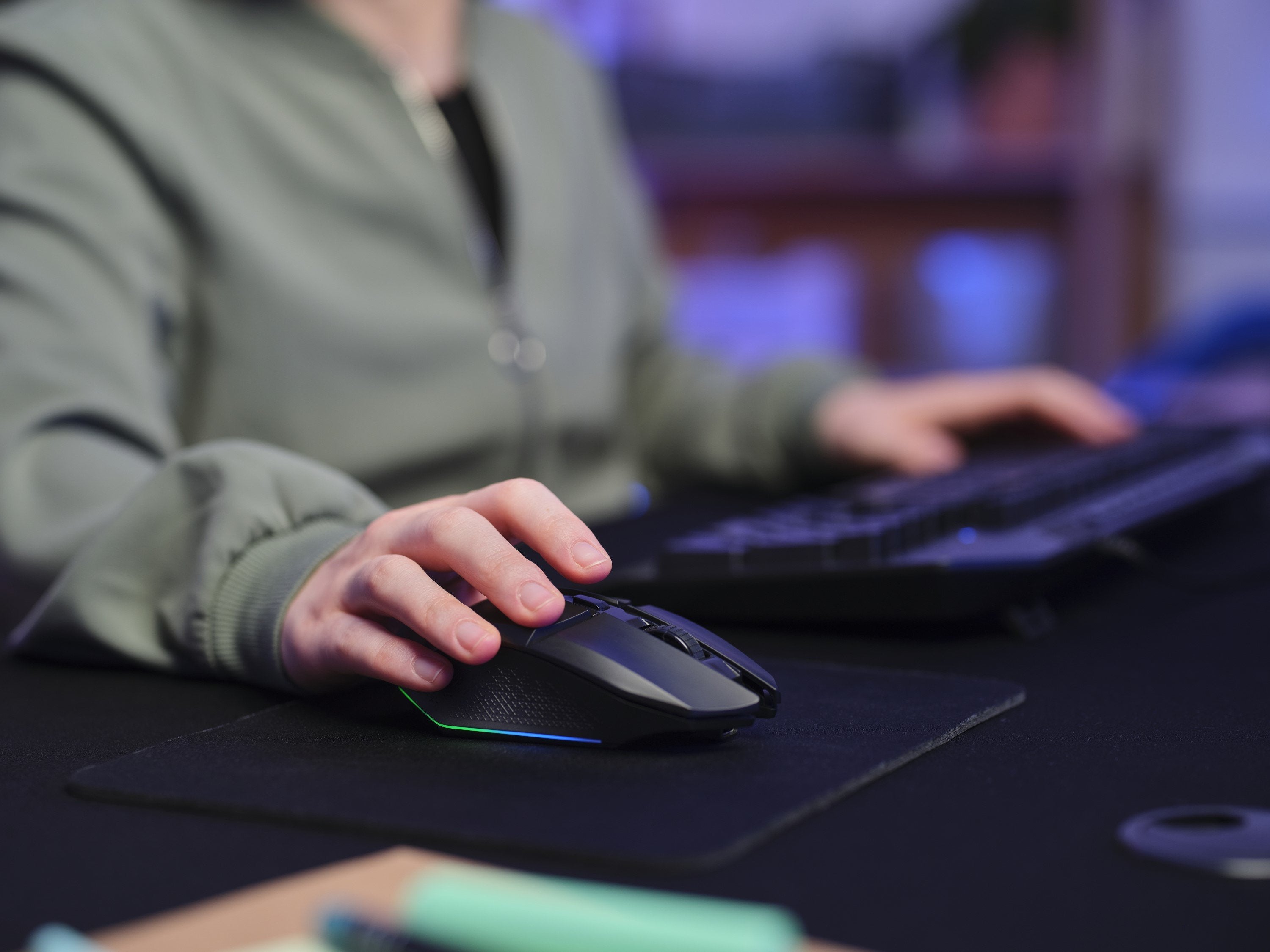 Mouse Usb Optical Wrl Gxt112/Felox + Mousepad 25070 Trust