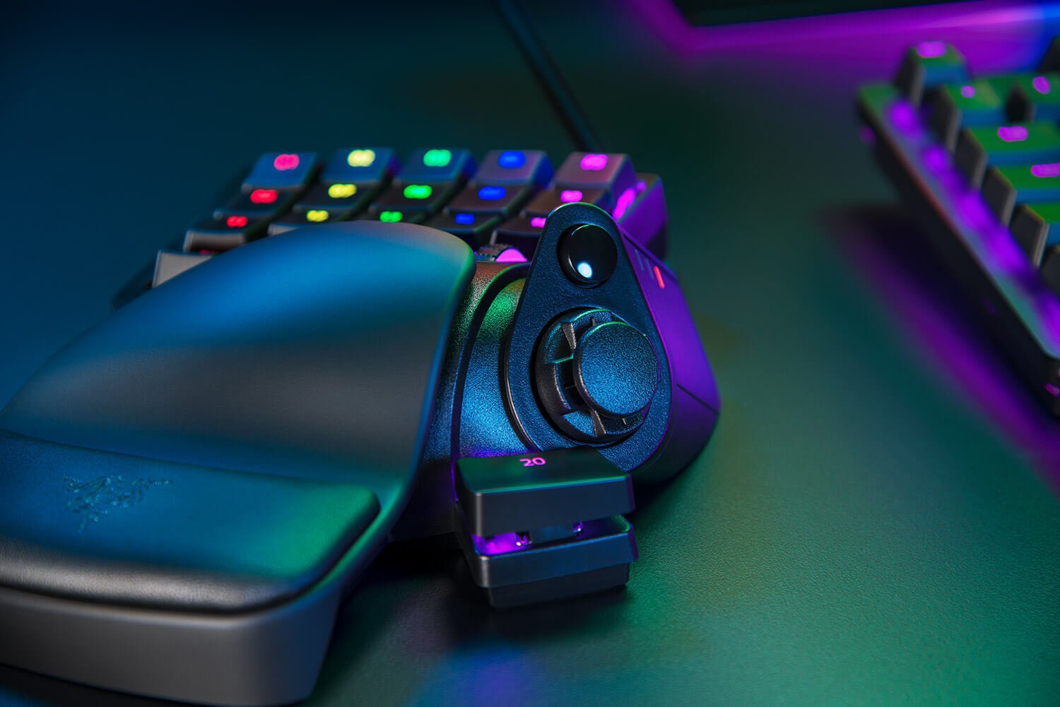 EAN 8886419360193 - Razer TARTARUS PRO teclado numérico Universal imagen 2