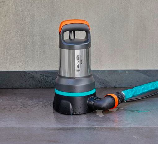 Bomba Gardena Clear/Dirty Water Pump 15000 550 W 0,7 Bar 15000 L/H, Presión E Inmersión Negro/Acero Fino, 550 W, Corriente Alterna, 0,7 Bar, 15000 L/H, Ipx8, Negro