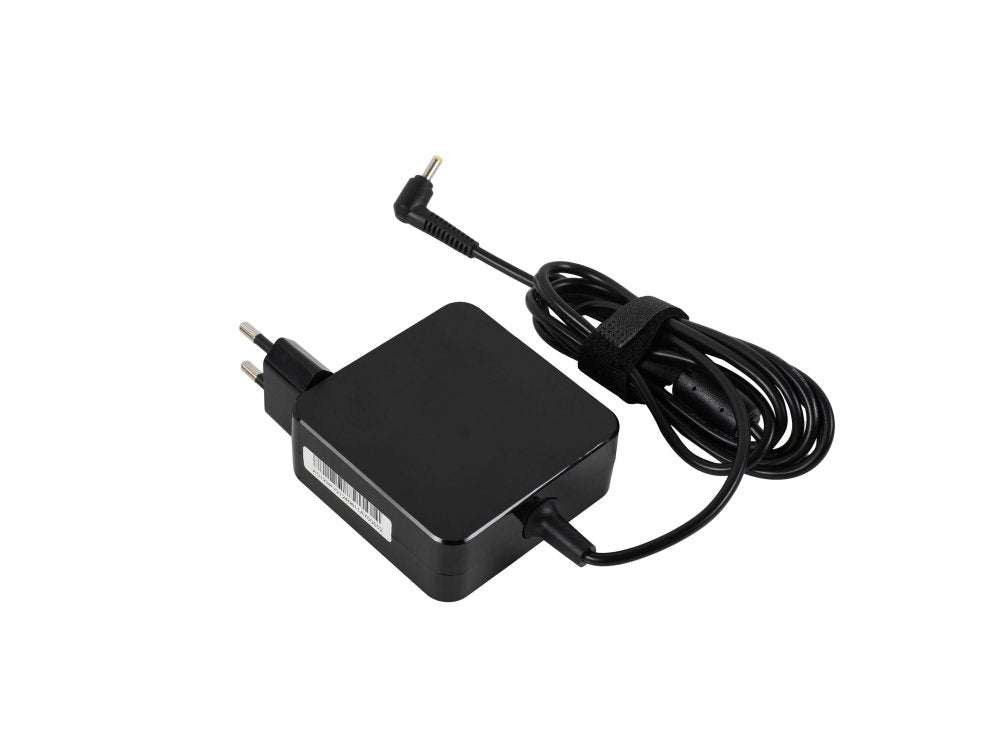 EAN 5904326375482 - Green Cell AD123PV2 adaptador e inversor de corriente Universal 65 W Negro imagen 4