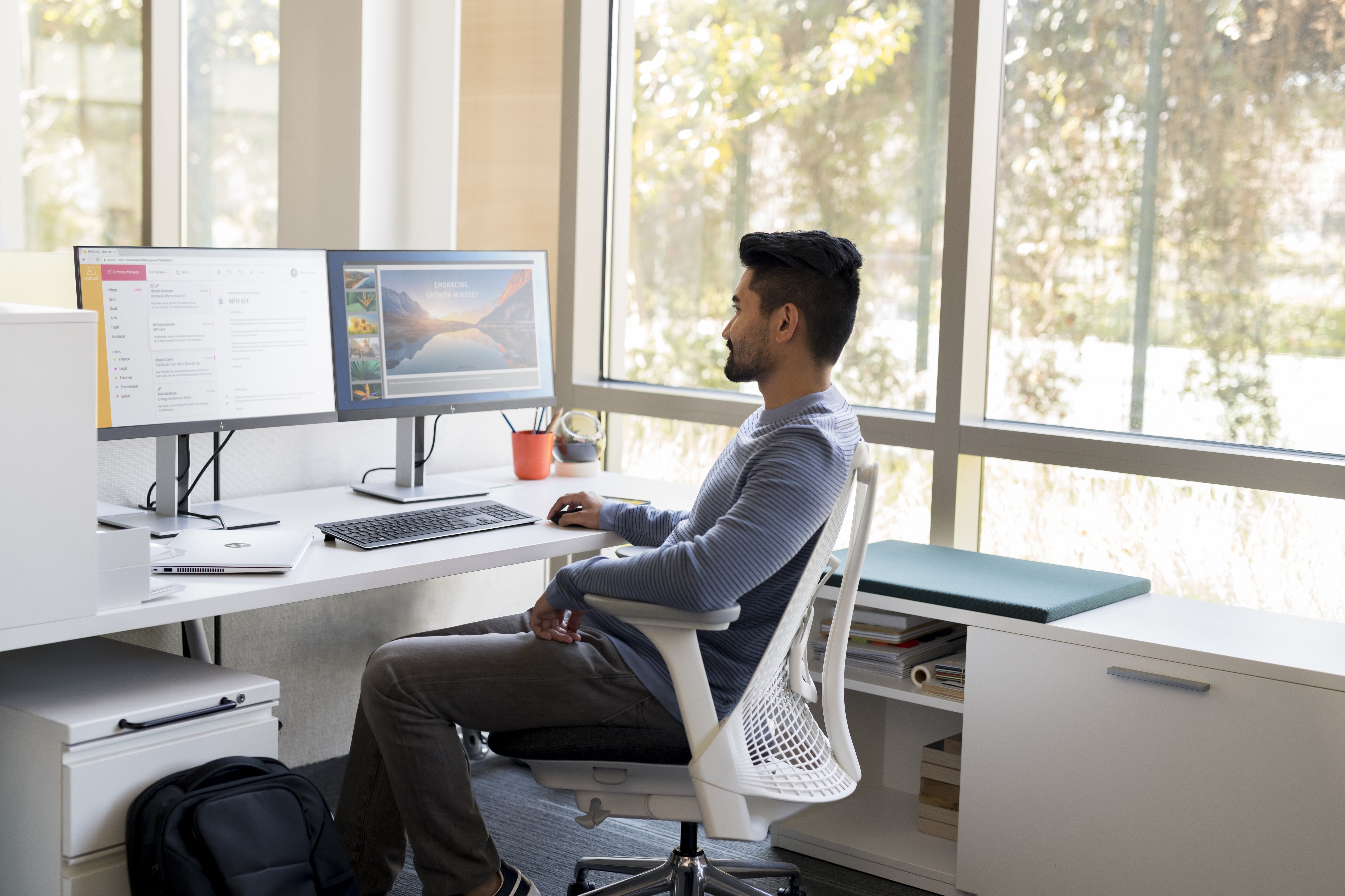 Monitor Hp E24d G4 60,5 Cm (23.8") 1920 X 1080 Pixeles Full Hd Dp/Hdmi/Vga Gris