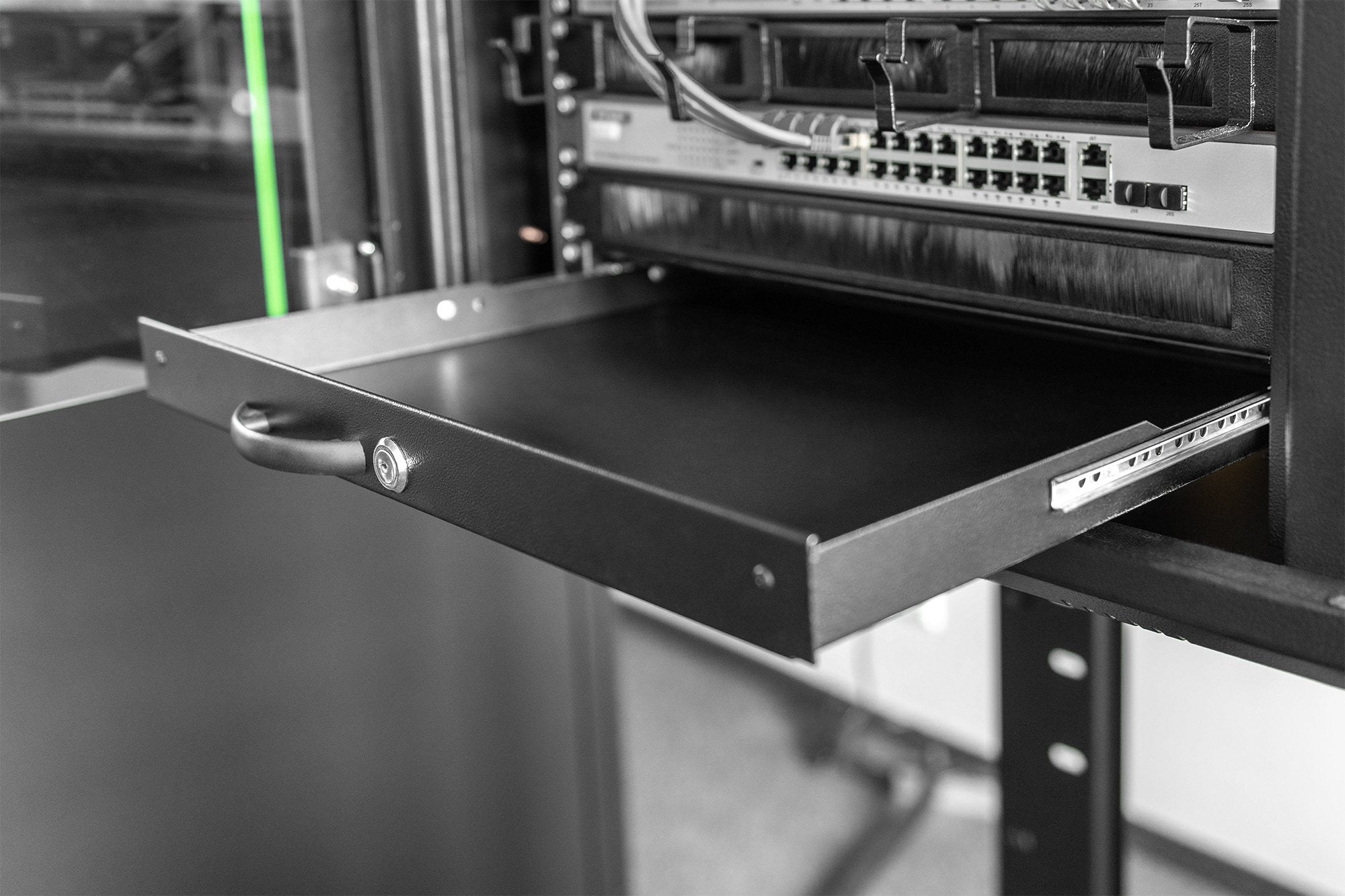 EAN 4016032158516 - Digitus DN-19 KEY-1U-SW accesorio de bastidor imagen 3