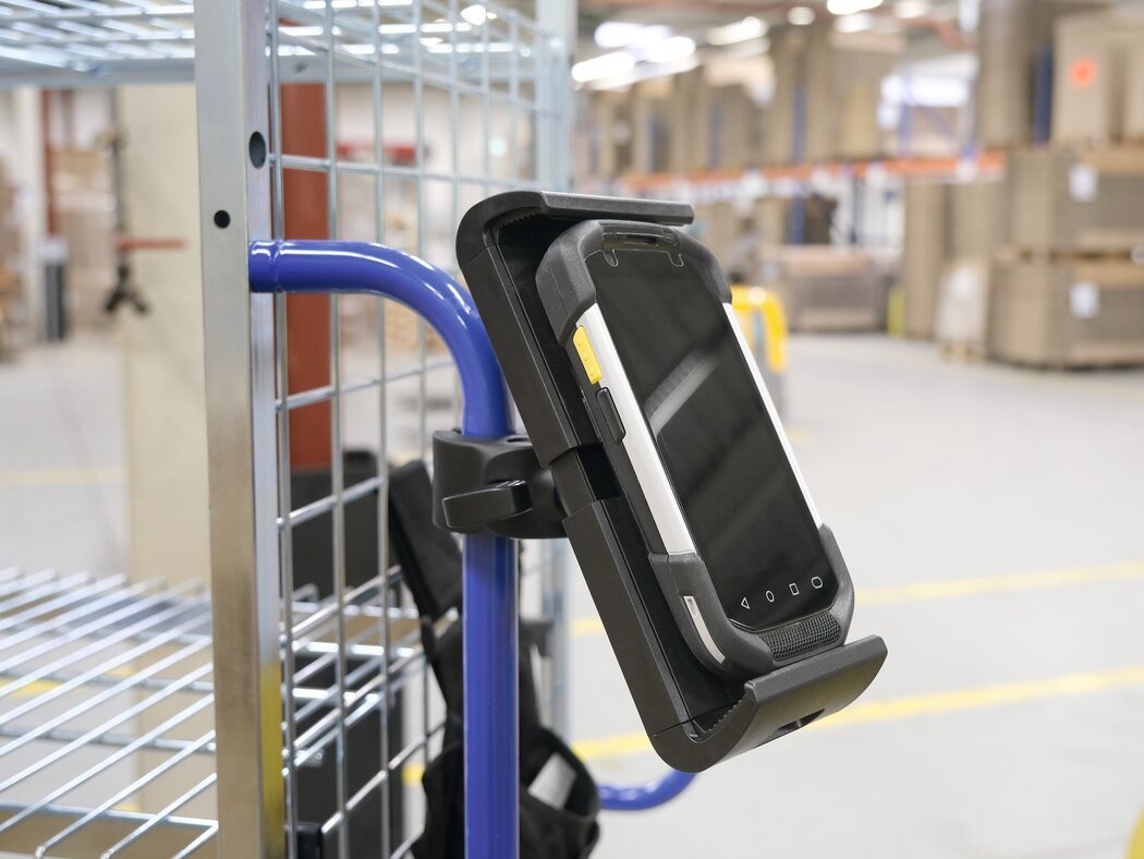 EAN 4005546740836 - Durable Tought Clamp XL Soporte pasivo Ordenador portátil, Teléfono móvil/smartphone, Tablet/UMPC Negro imagen 12