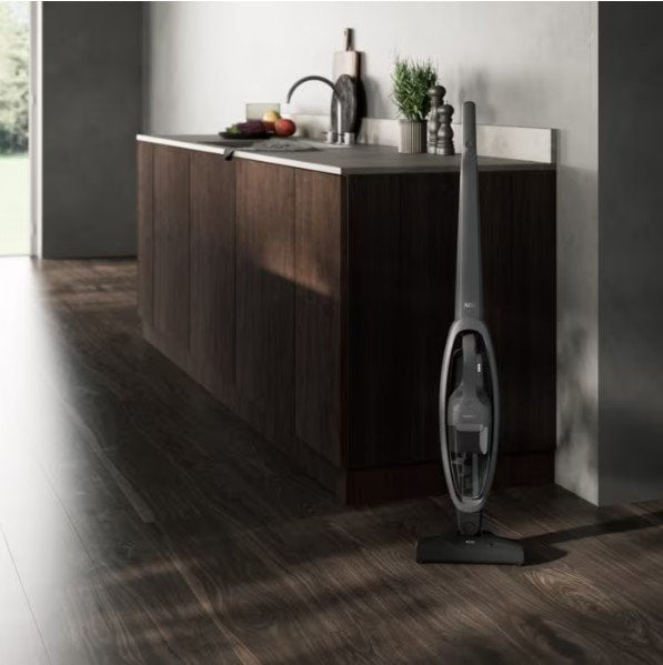 EAN 7332543972975 - AEG AS52CB18DG Aspiradora escoba Batería Secar Sin bolsa 0,3 L 29 W Negro, Gris 2 Ah imagen 4