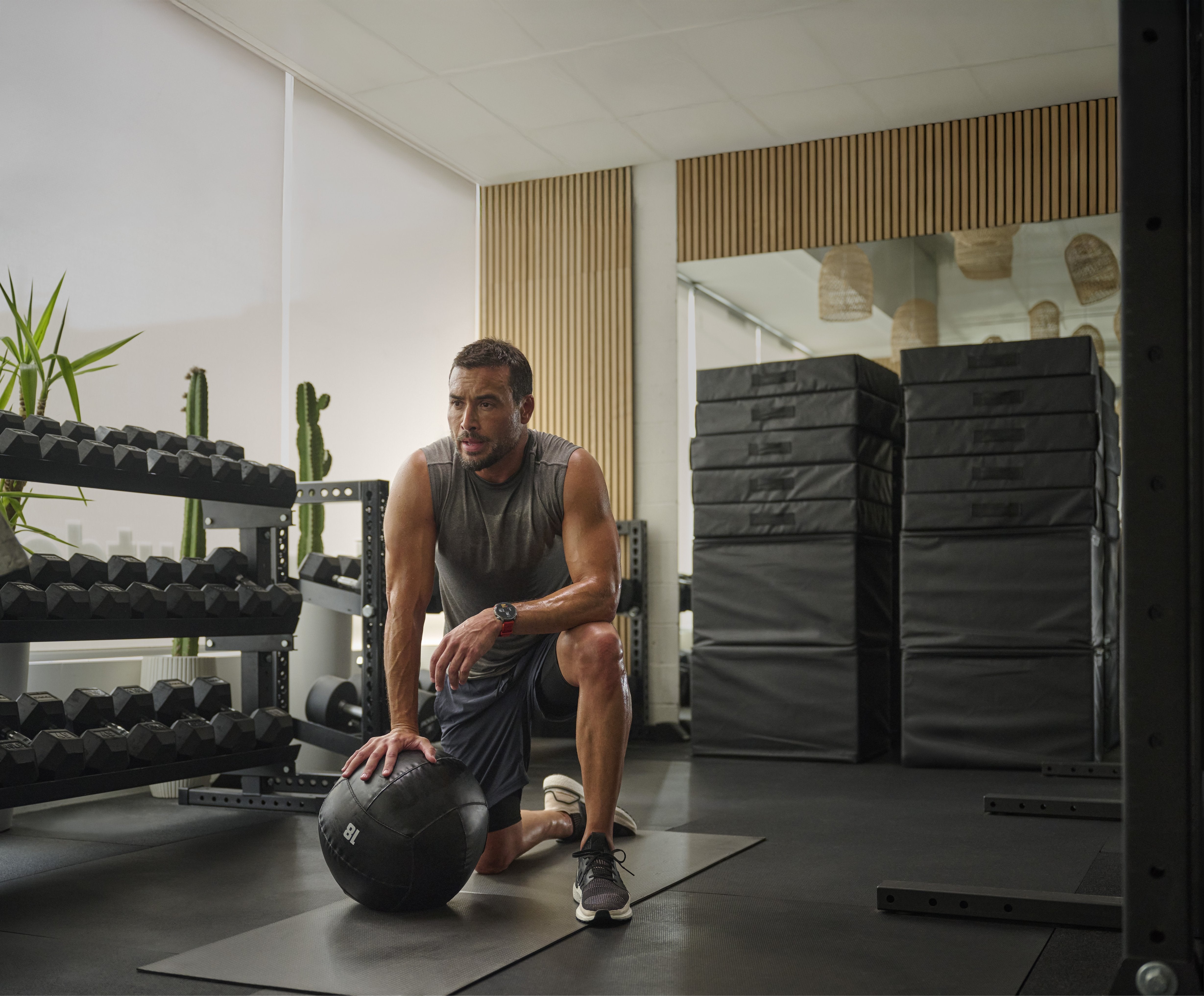 EAN 6972596108948 - Amazfit Balance 2 3,81 cm (1.5") AMOLED Digital 480 x 480 Pixeles Pantalla táctil Gris Wifi GPS (satélite imagen 17