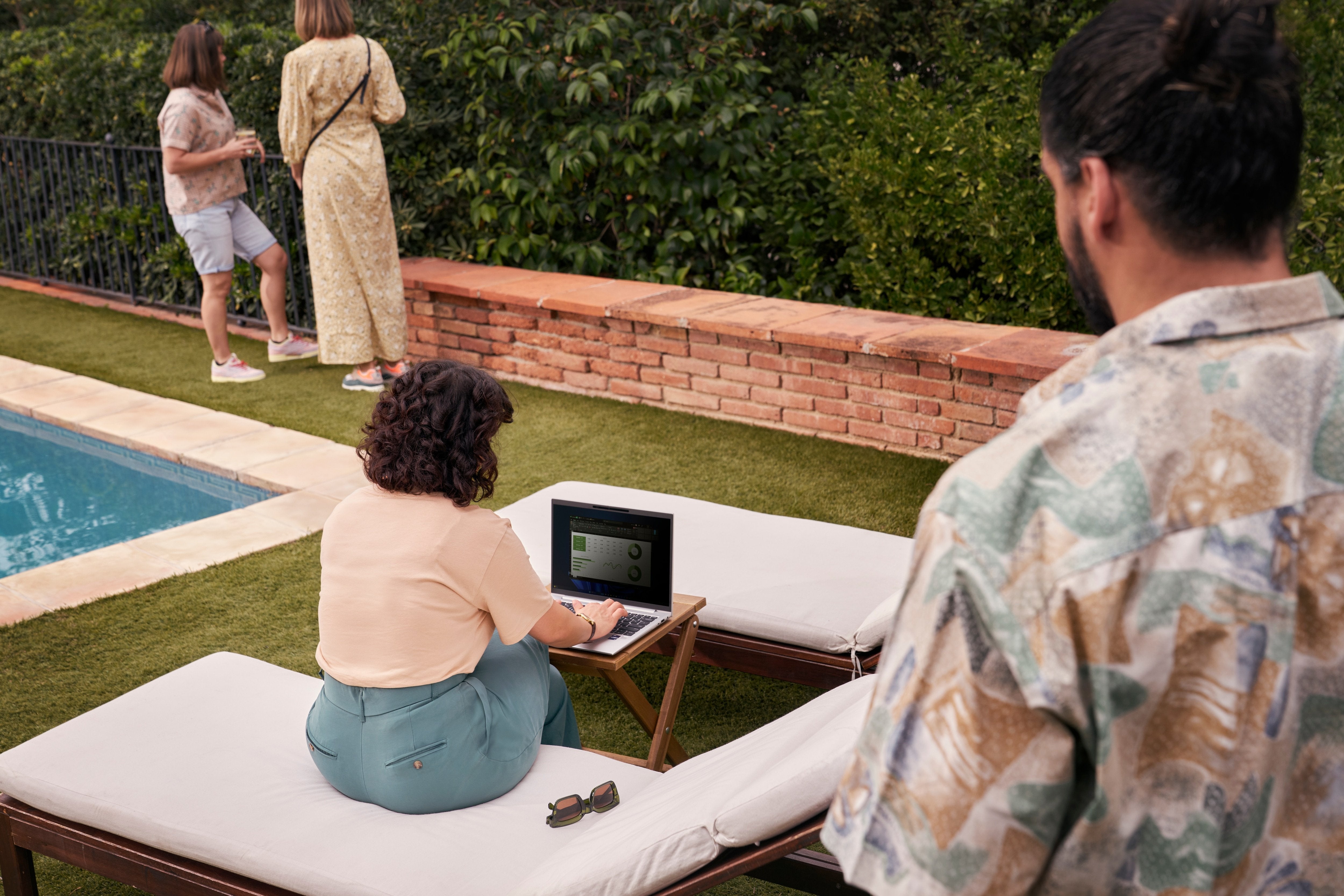 EAN 197961121421 - HP EliteBook 1040 14 G10 Intel® Core™ i5 i5-1335U Portátil 35,6 cm (14") WUXGA 16 GB DDR5-SDRAM 512 GB SSD imagen 15