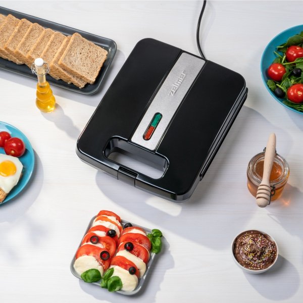 Sandwichera Zelmer Zsm7400 Inox / Negro