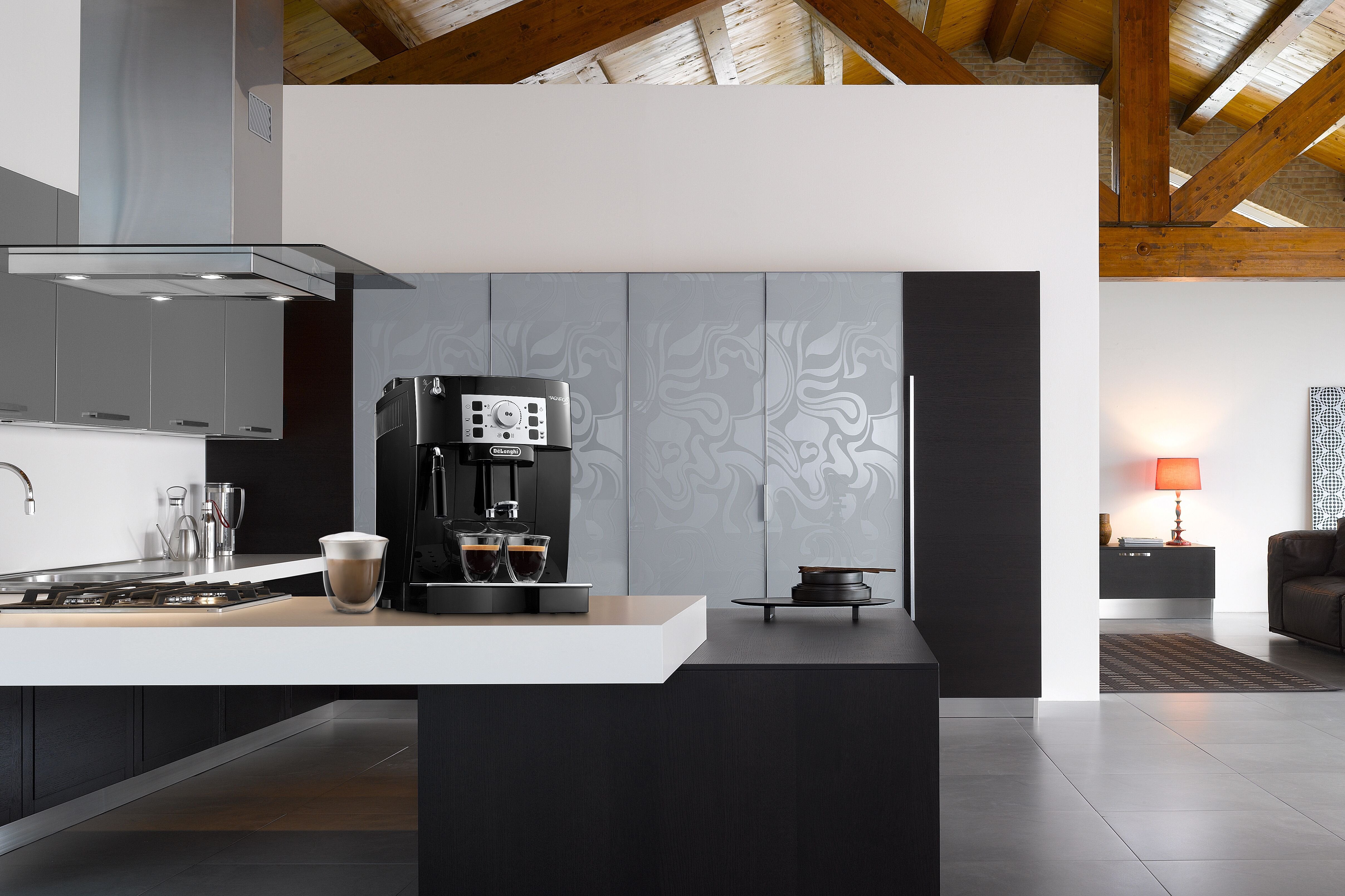 EAN 8004399022911 - De’Longhi Magnifica Base ECAM22.115.B Totalmente automática Máquina espresso 1,8 L imagen 10