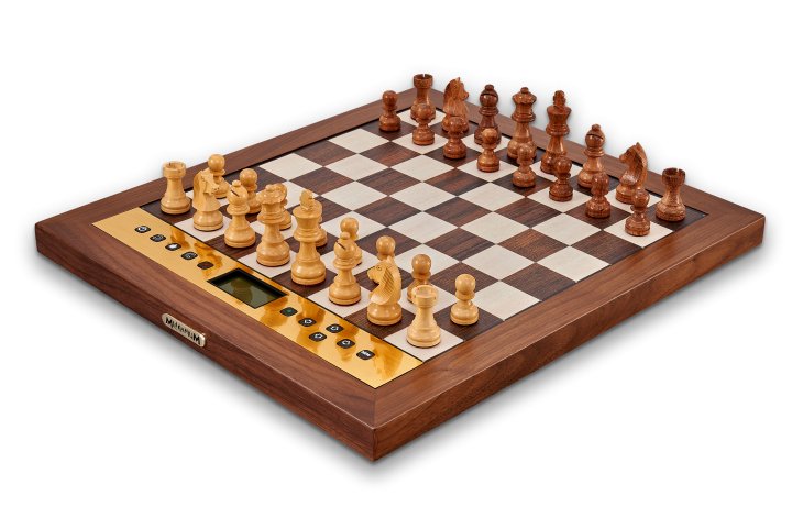 EAN 4032153008301 - Millennium The King Performance Juego de ajedrez Escritorio Internacional imagen 8