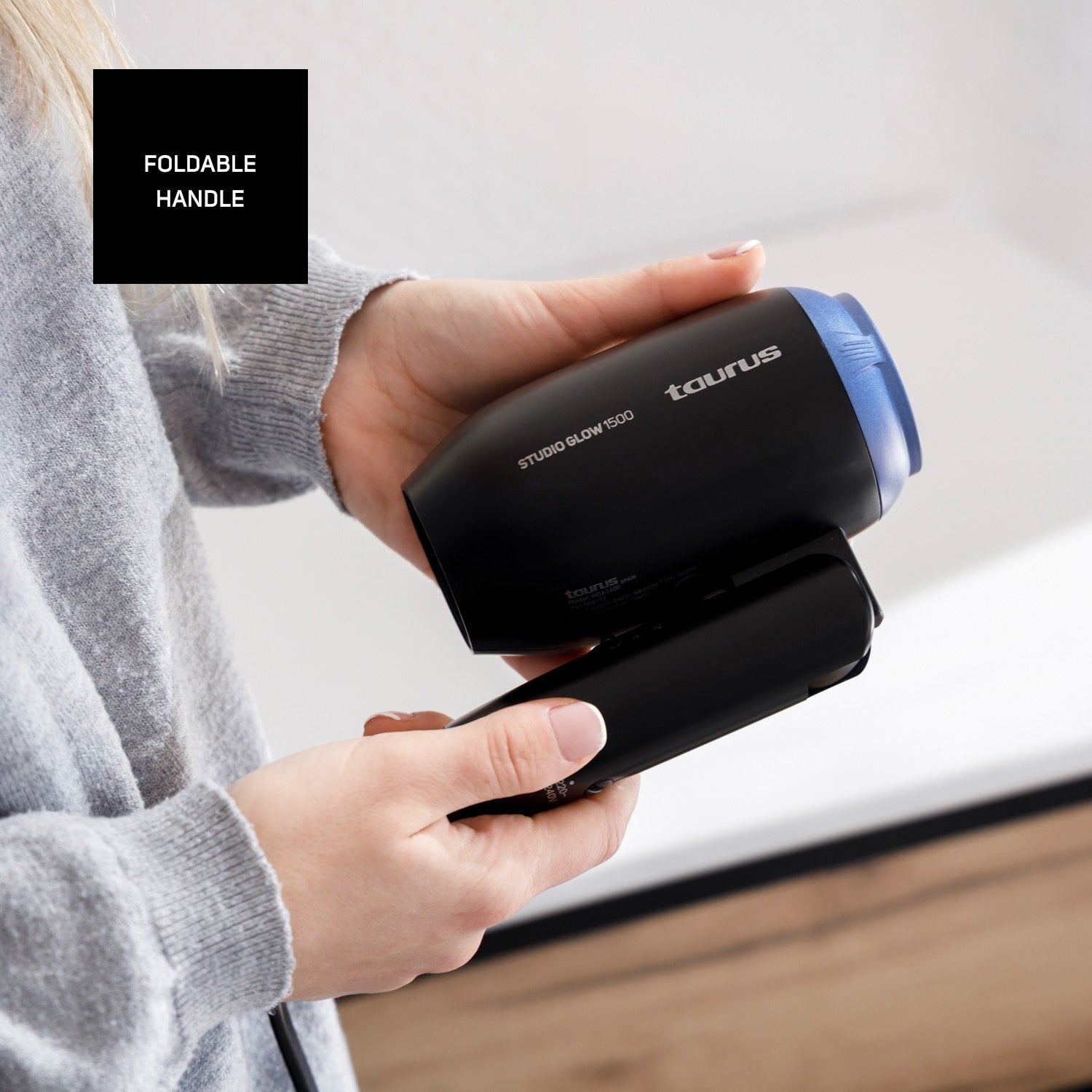 EAN 8414234001177 - Taurus Studio Glow 1500 secador 1400 W Negro imagen 3