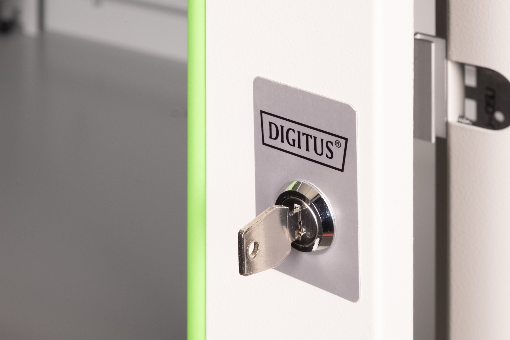 EAN 4016032135203 - Digitus DN-19 07-U armario rack 7U Bastidor de pared Gris imagen 8