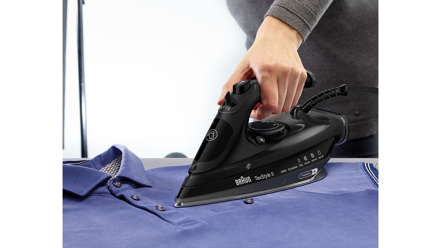 Plancha De Vapor Eloxalplus Soleplate Vapor Continuo 50 G/Min Braun Si5088bk Negro