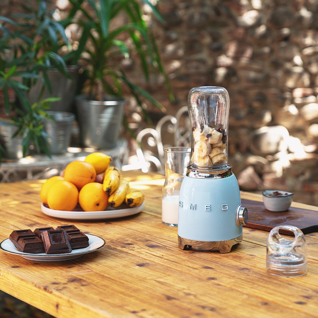 EAN 8017709313067 - Smeg PBF01PBEU licuadora 0,6 L Batidora de vaso 300 W Azul imagen 9