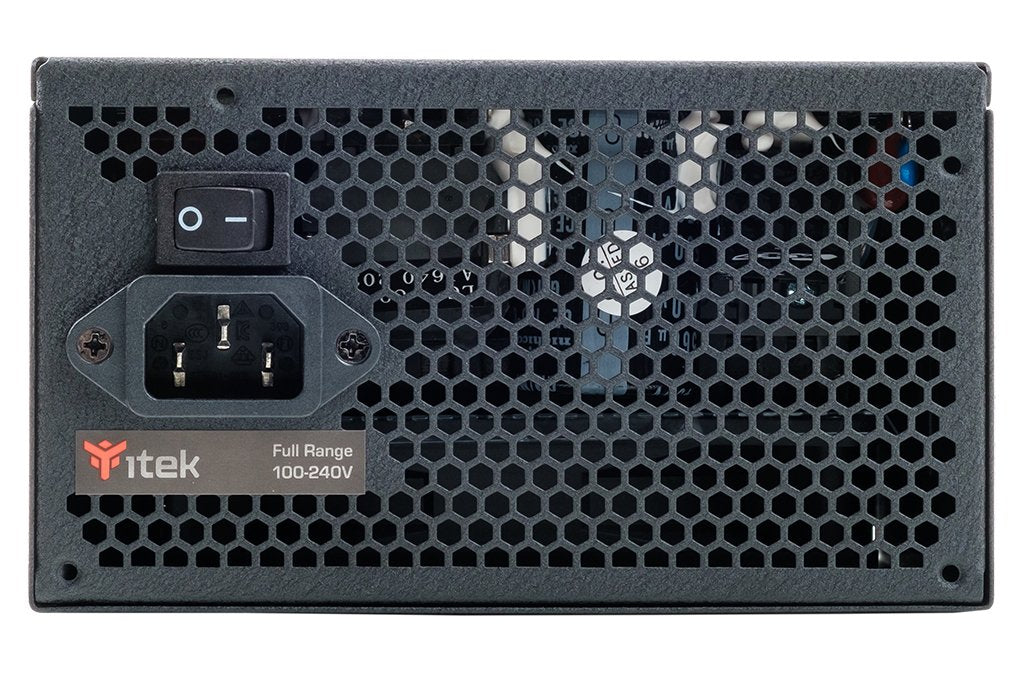 Fuente De Alimentación Itek Gf650 650 W 24-Pin Atx Atx Negro