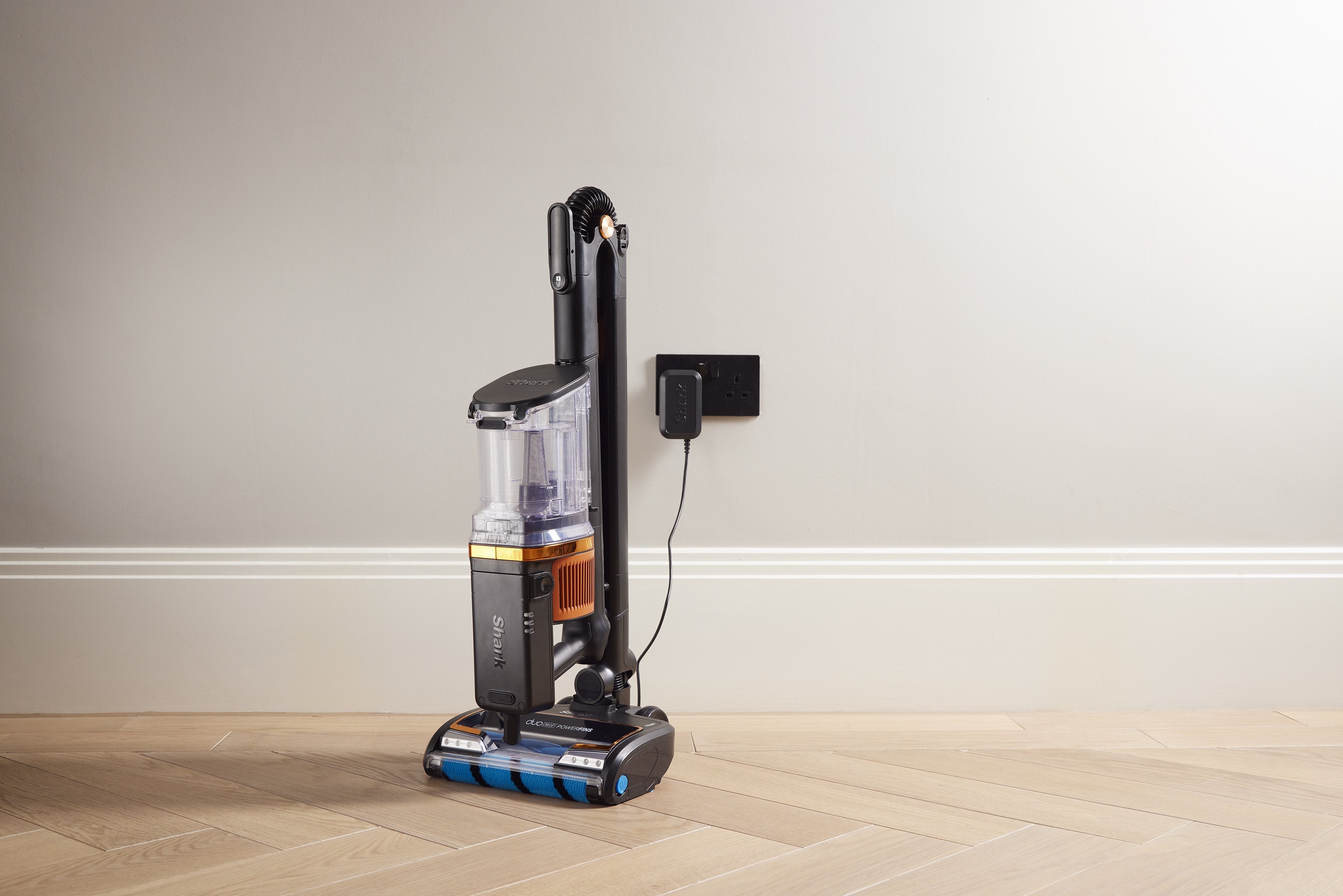 Aspirador Shark Cordless Vacuum With Anti Hair-Wrap Powerfins