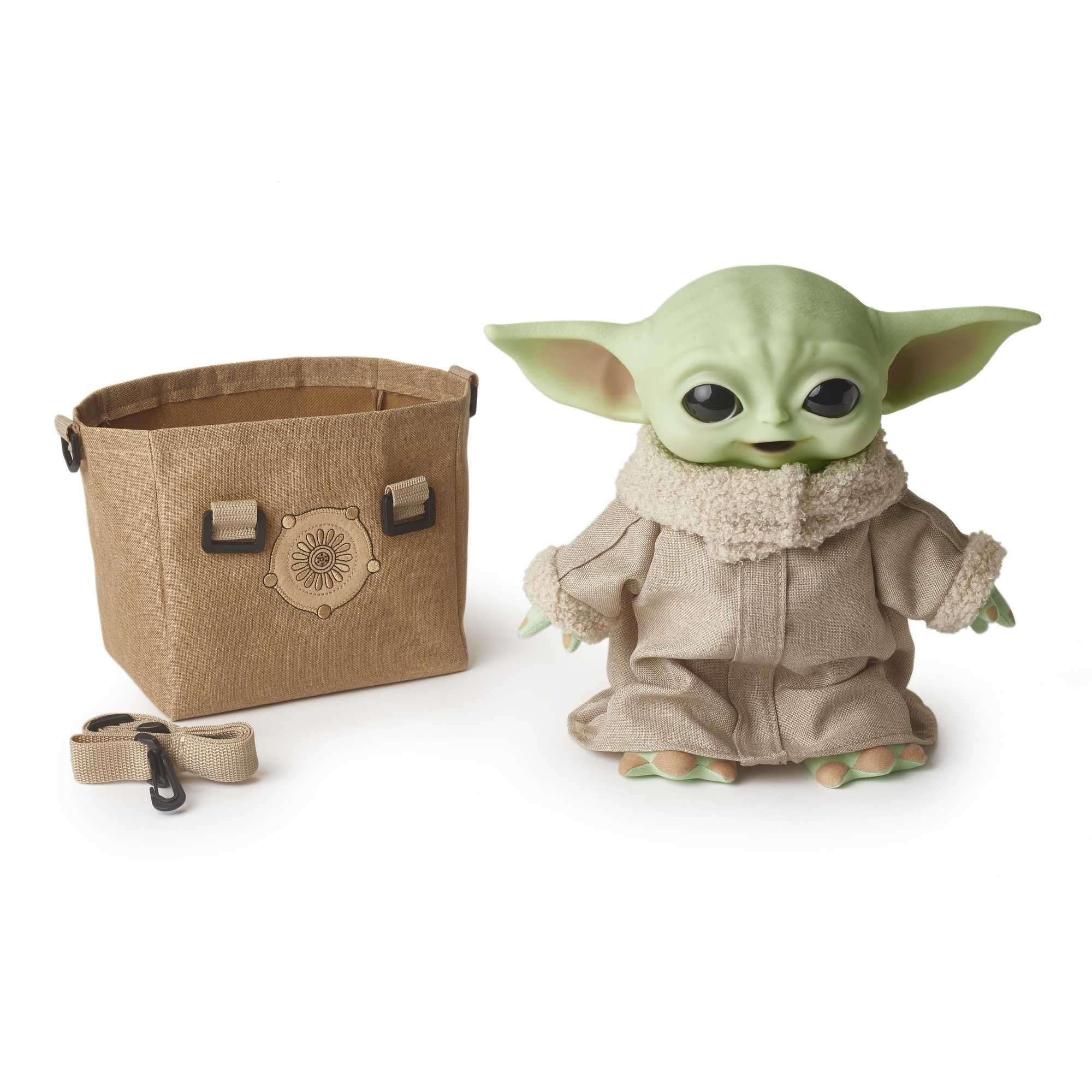 Peluche Electronico Con Bandolera Mattel Star Wars The Mandalorian The Child Baby Yoda 28 Cm