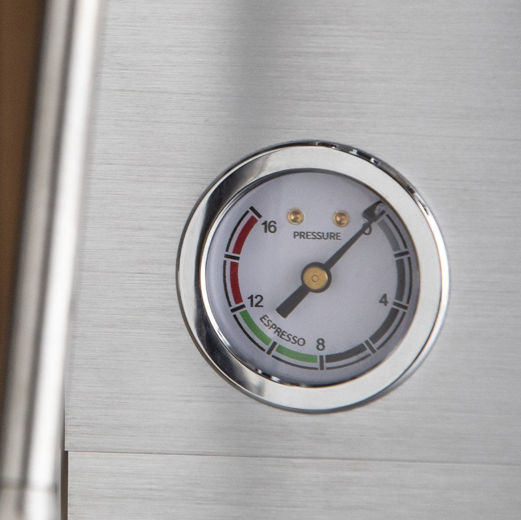 EAN 8017709347017 - Smeg EMC02WHMEU cafetera eléctrica Manual Máquina espresso 1,7 L imagen 40