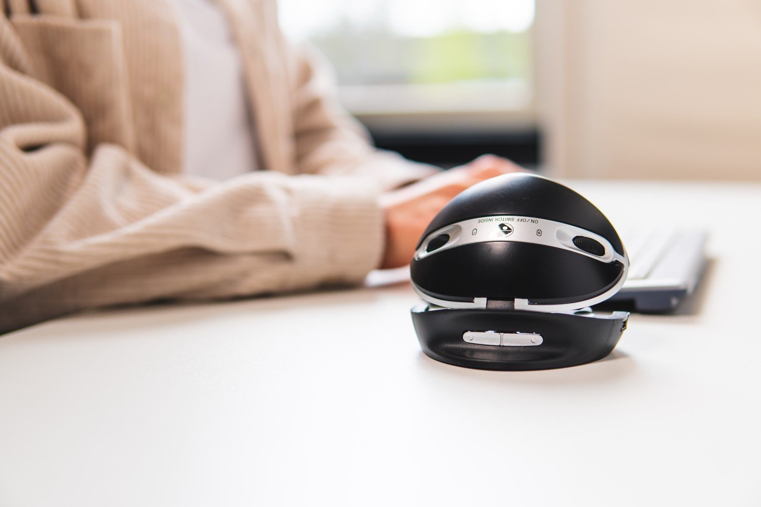 Bakkerelkhuizen Oyster Wireless Ratón Ambidextro Inalámbrico Usb Tipo A 1200 Dpi