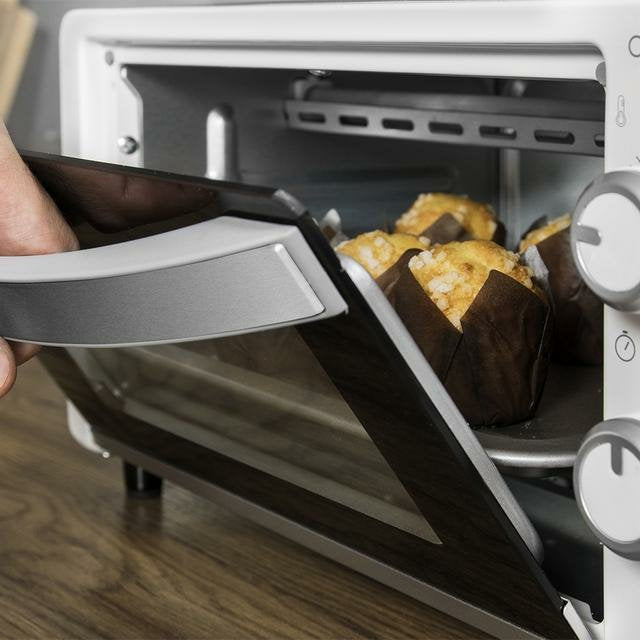 EAN 8435484038119 - Cecotec Bake&Toast 1090 10 L 1000 W Blanco imagen 8