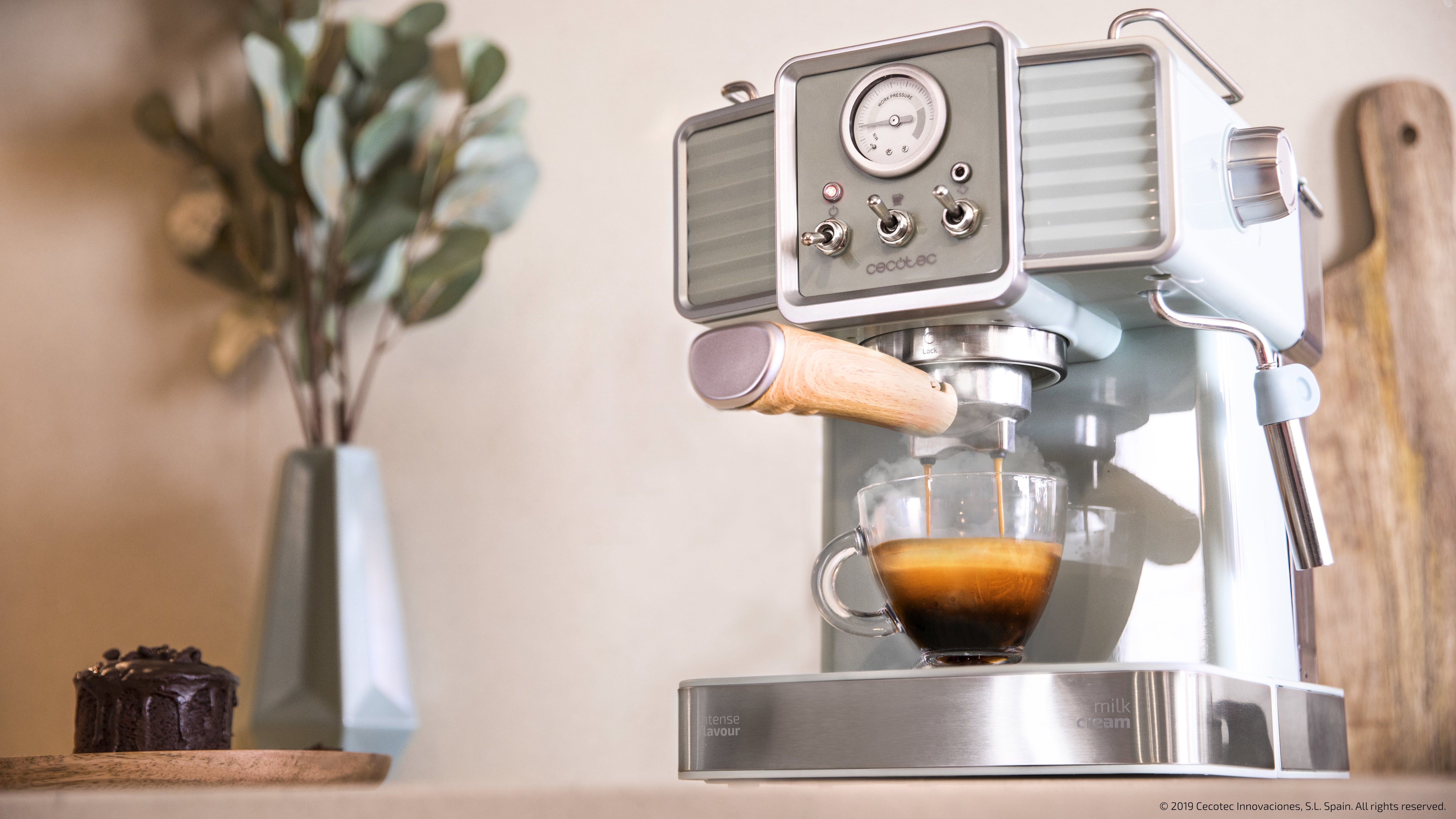 EAN 8435484015752 - Cecotec Power Espresso 20 Tradizionale Máquina espresso 1,5 L imagen 4