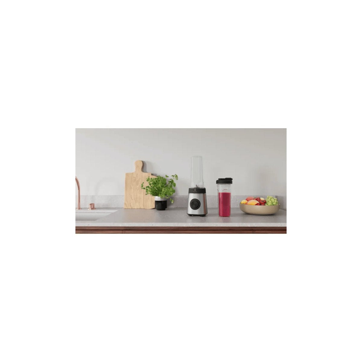 EAN 7332543836734 - Electrolux E4CB1-6ST 0,92 L Batidora de inmersión 350 W Acero inoxidable imagen 28