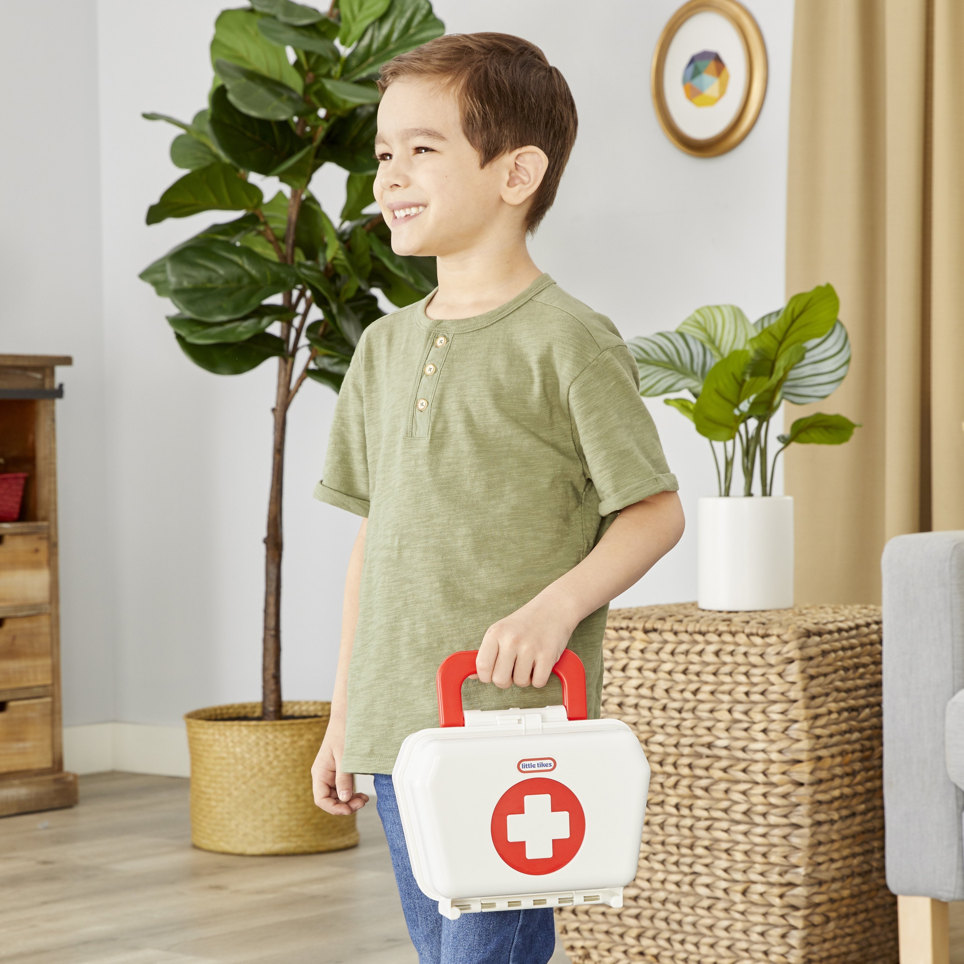 EAN 50743656156 - Little Tikes First Aid Kit imagen 16