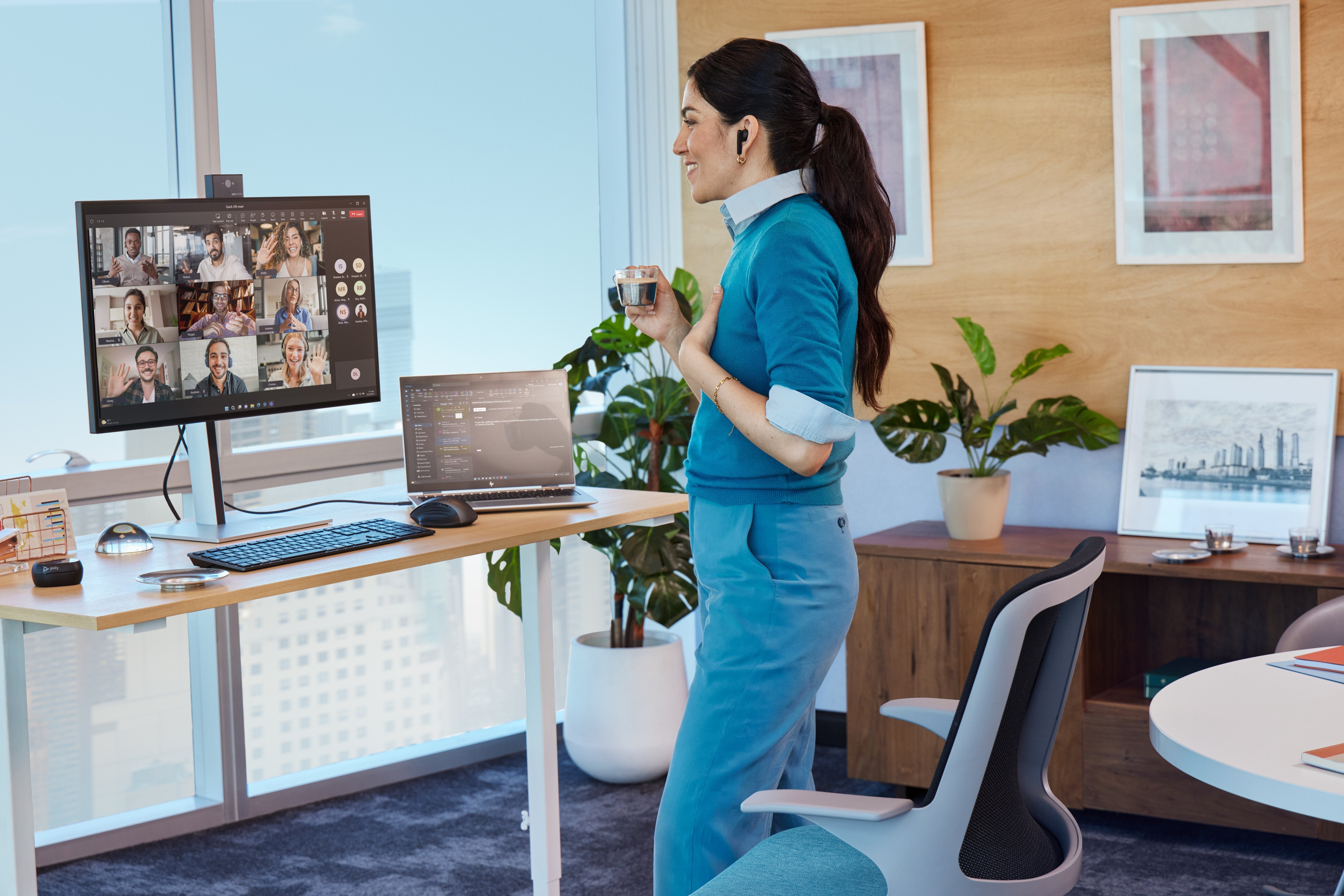 EAN 198990470801 - HP EliteBook X G1i Next Gen AI PC Wolf Pro Security Edition Copilot+ PC Intel Core Ultra 7 258V Portátil 3 imagen 8