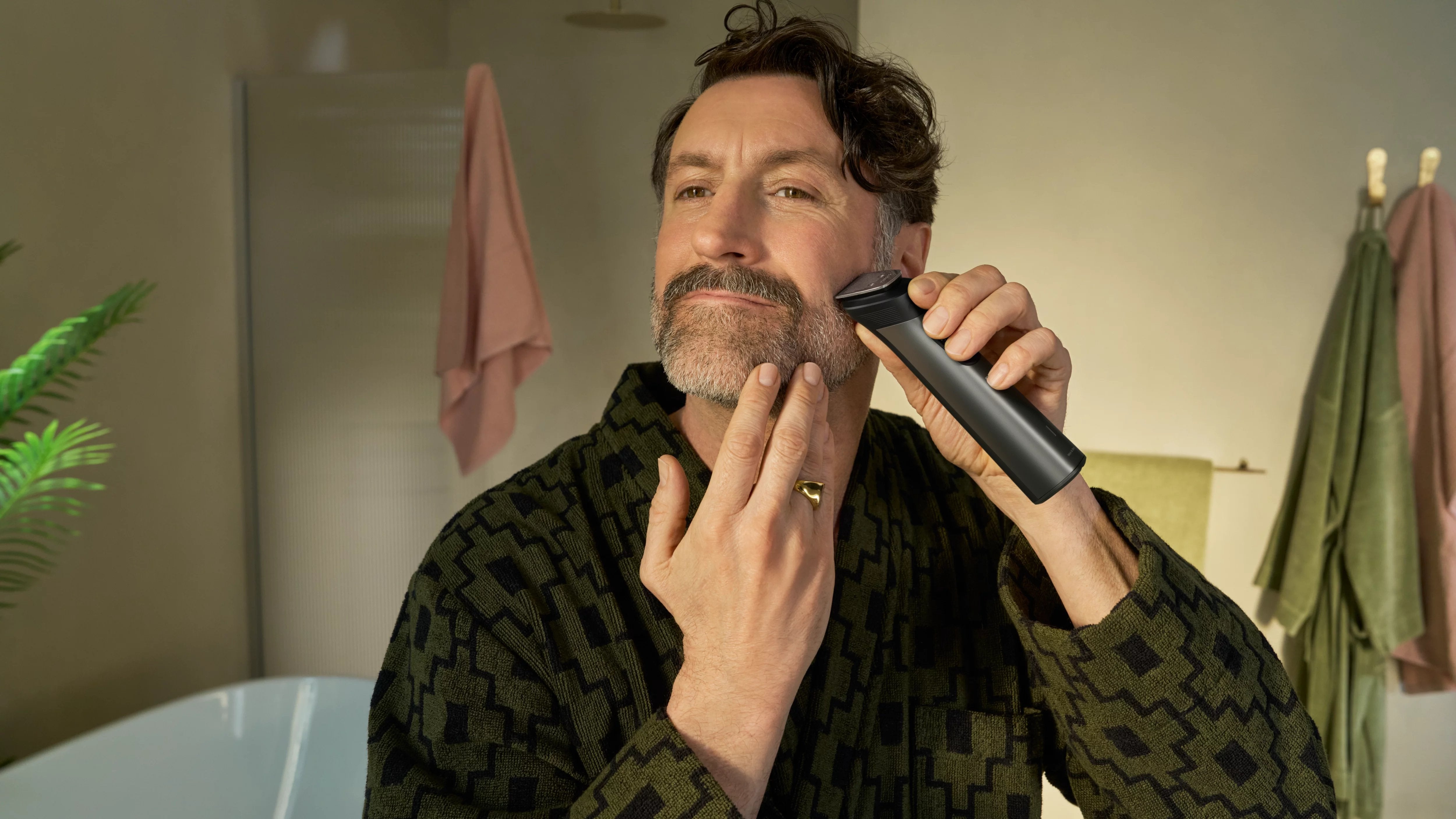 EAN 8720689045391 - Philips MG9531/15 cortadora de pelo y maquinilla Negro Ión de litio imagen 2