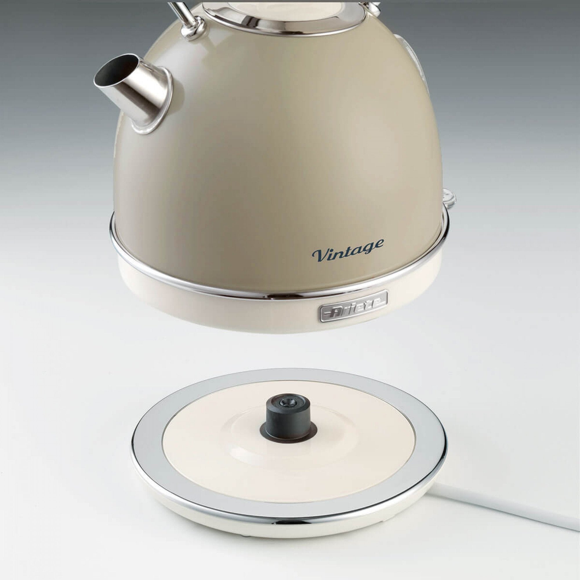 Hervidor De Agua Ariete Vintage Beige2000w1.7lboquilla De Precisiónfiltro Antical Extraiblebase 360º