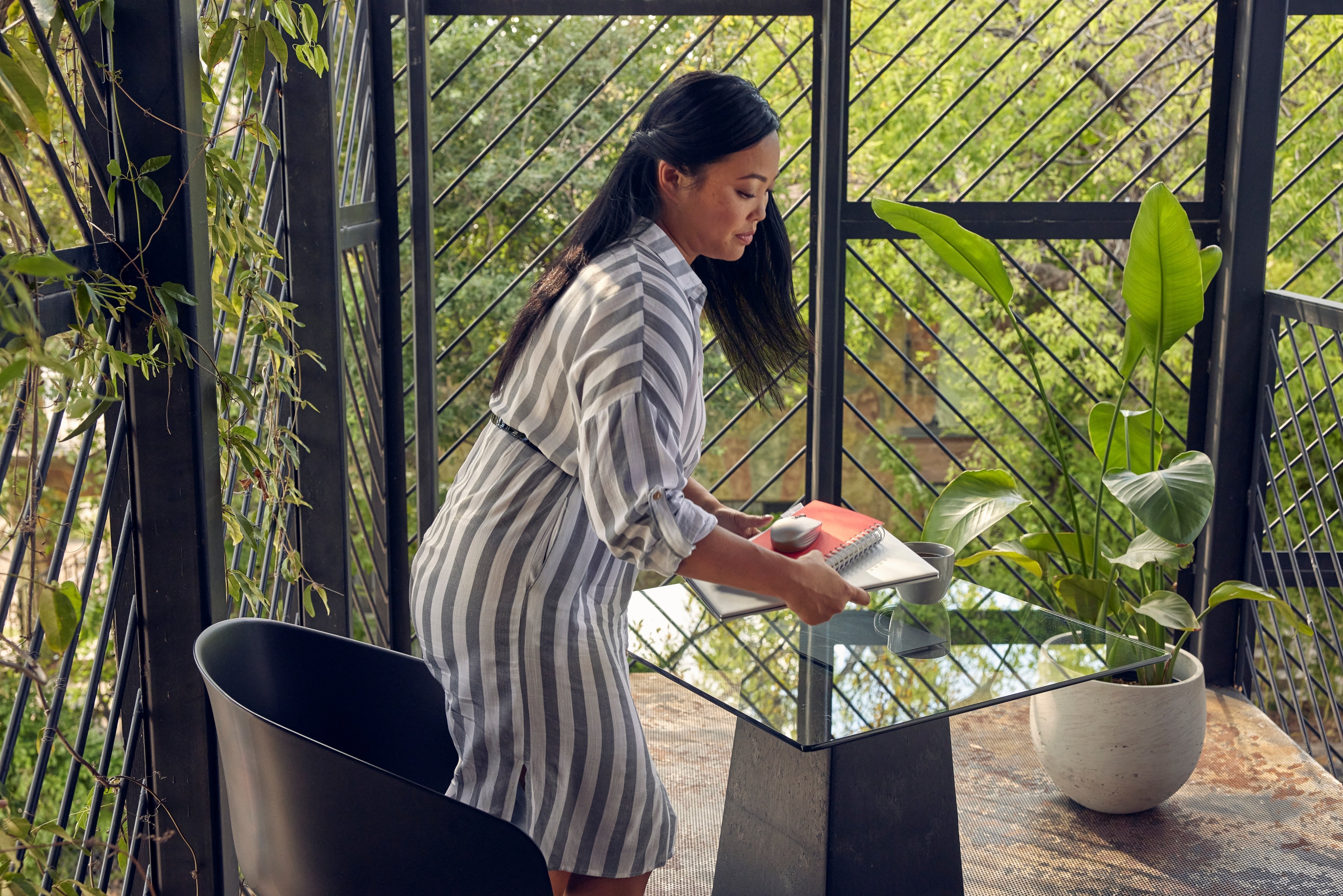 EAN 0196548516629 - HP 350 Compact Multi-Device Bluetooth Keyboard teclado Hogar QWERTY Blanco imagen 5