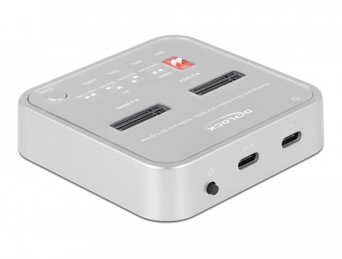 EAN 4043619641383 - DeLOCK 64138 base de conexión para disco duro Plata imagen 1