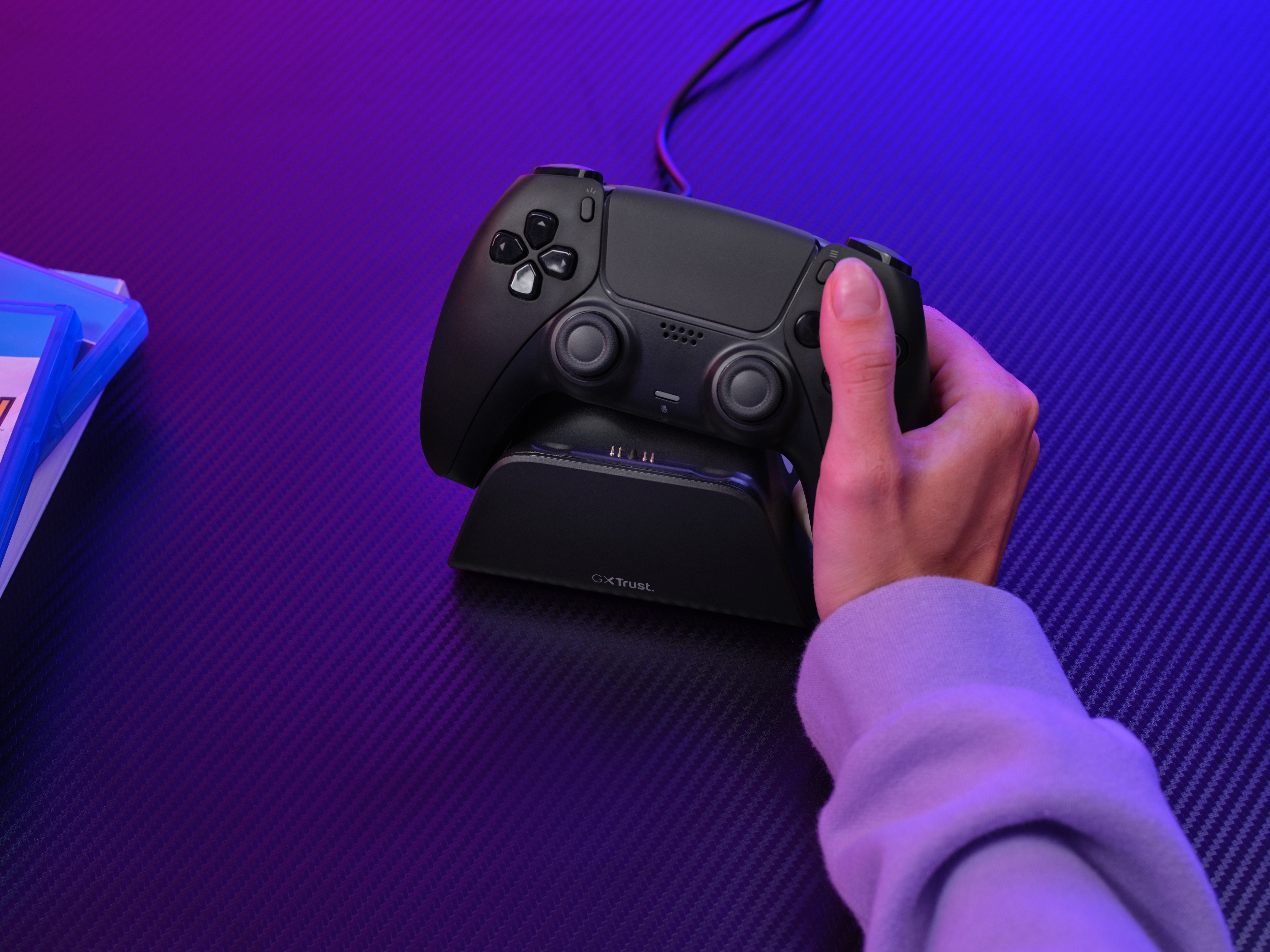 Base De Carga Rapida Para Ps5 Gxt 255 Negro Trust Soporte De Carga Rápida / Indicadores Lumínicos