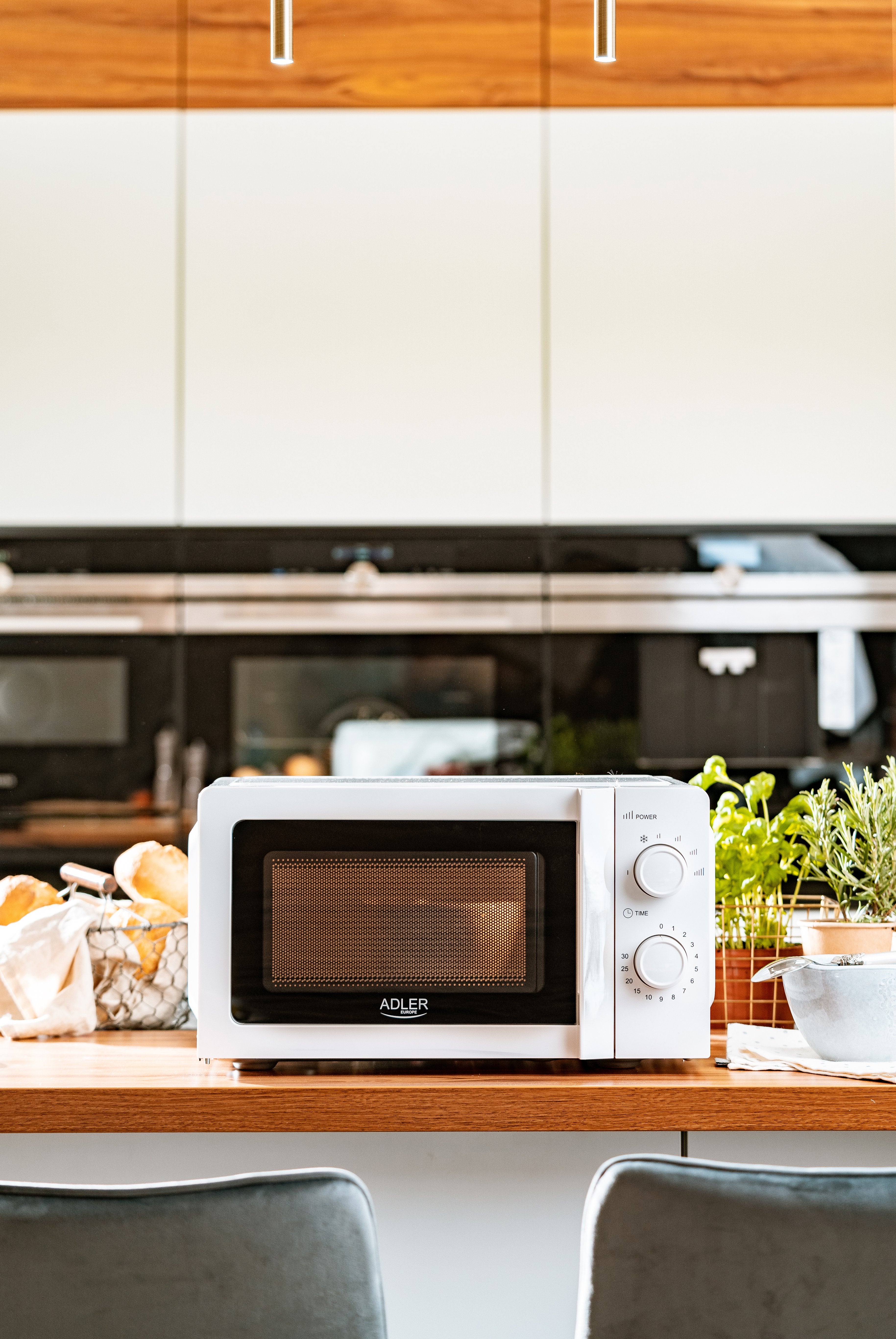 EAN 5903887801218 - Adler AD 6205 microondas Blanco Solo microondas Encimera 20 L 700 W imagen 5