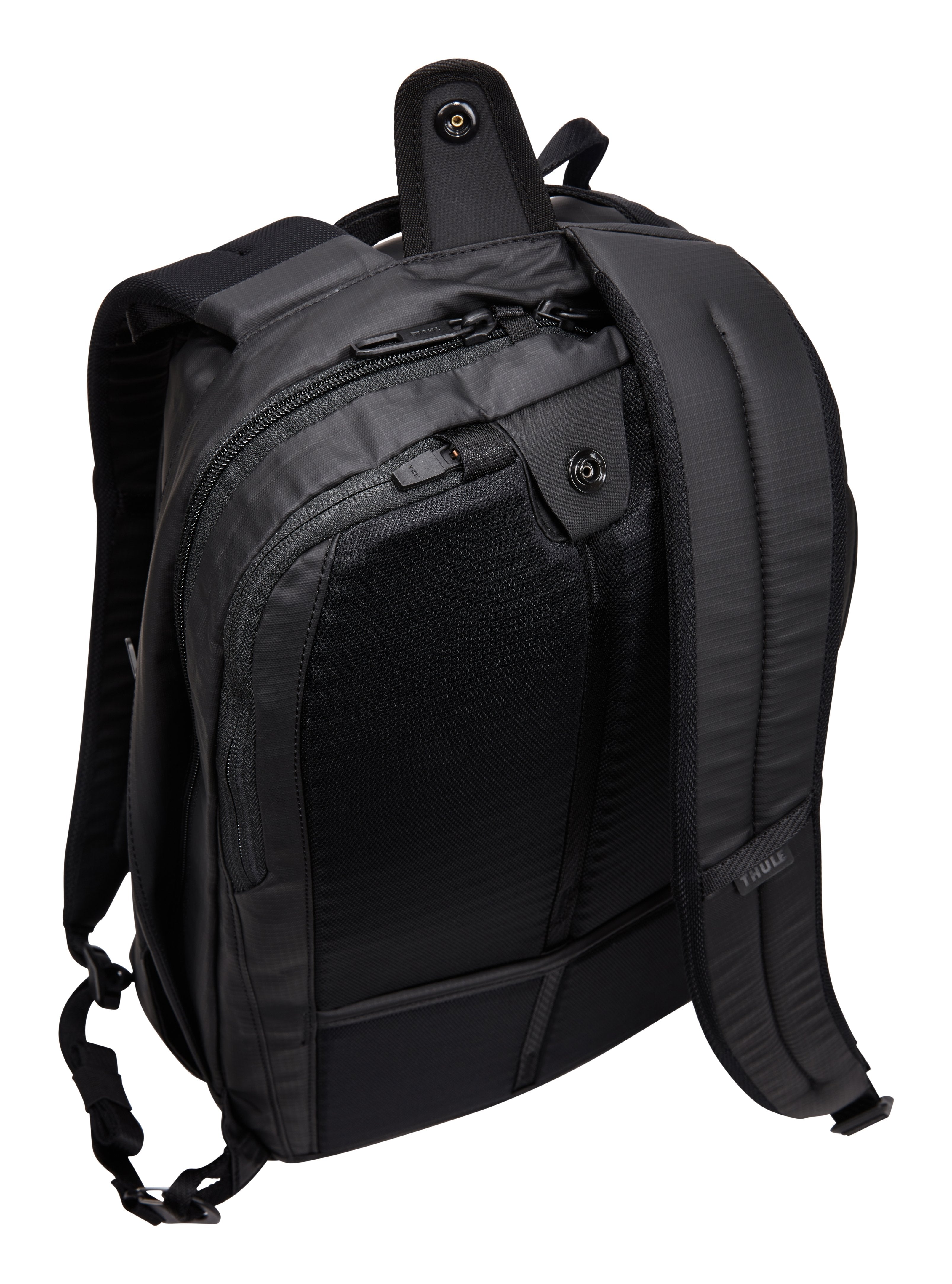 EAN 0085854251952 - Thule Tact TACTBP114 - Black 35,6 cm (14") Mochila Negro imagen 9