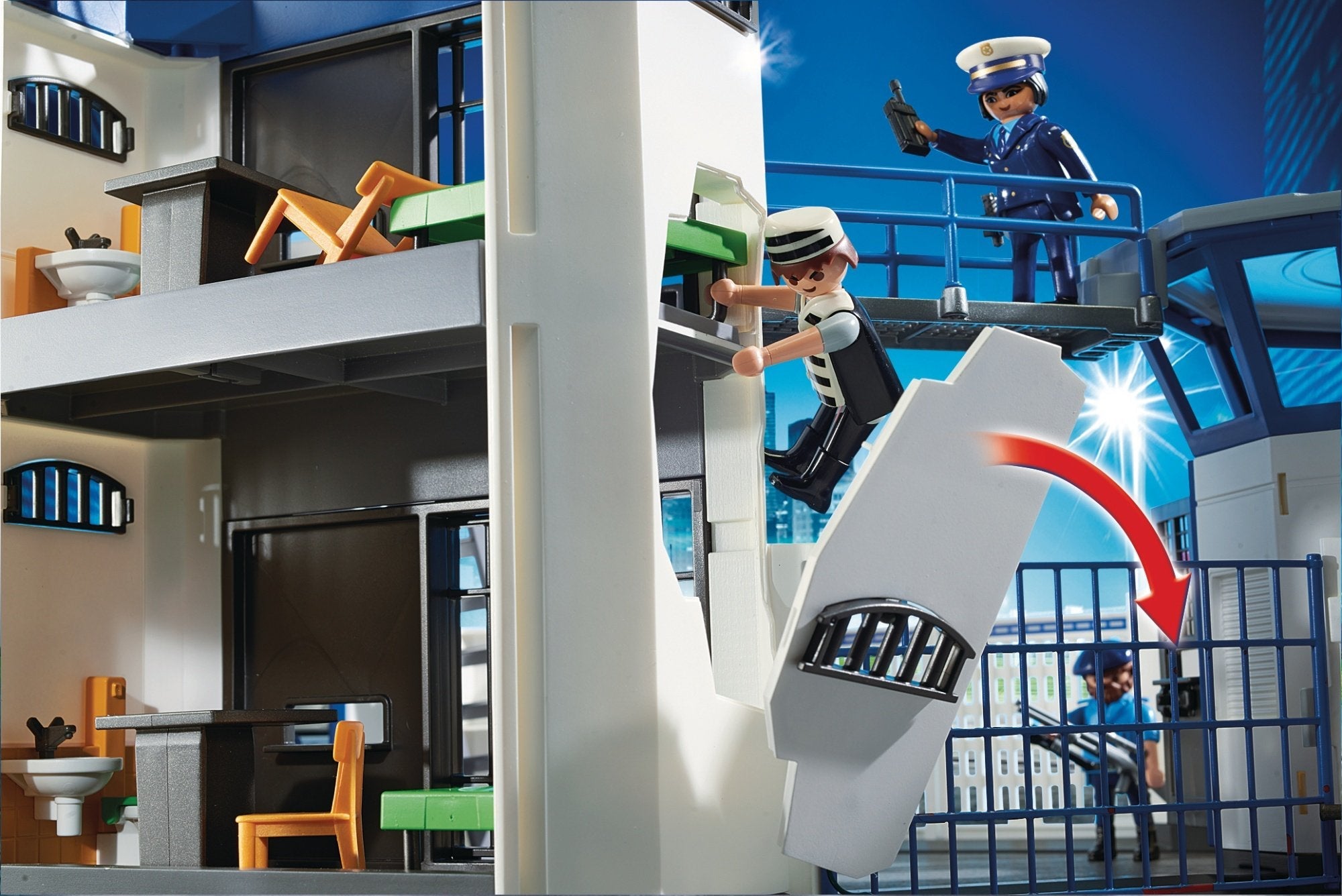 EAN 4008789069191 - Playmobil City Action Police Headquarters with Prison imagen 6