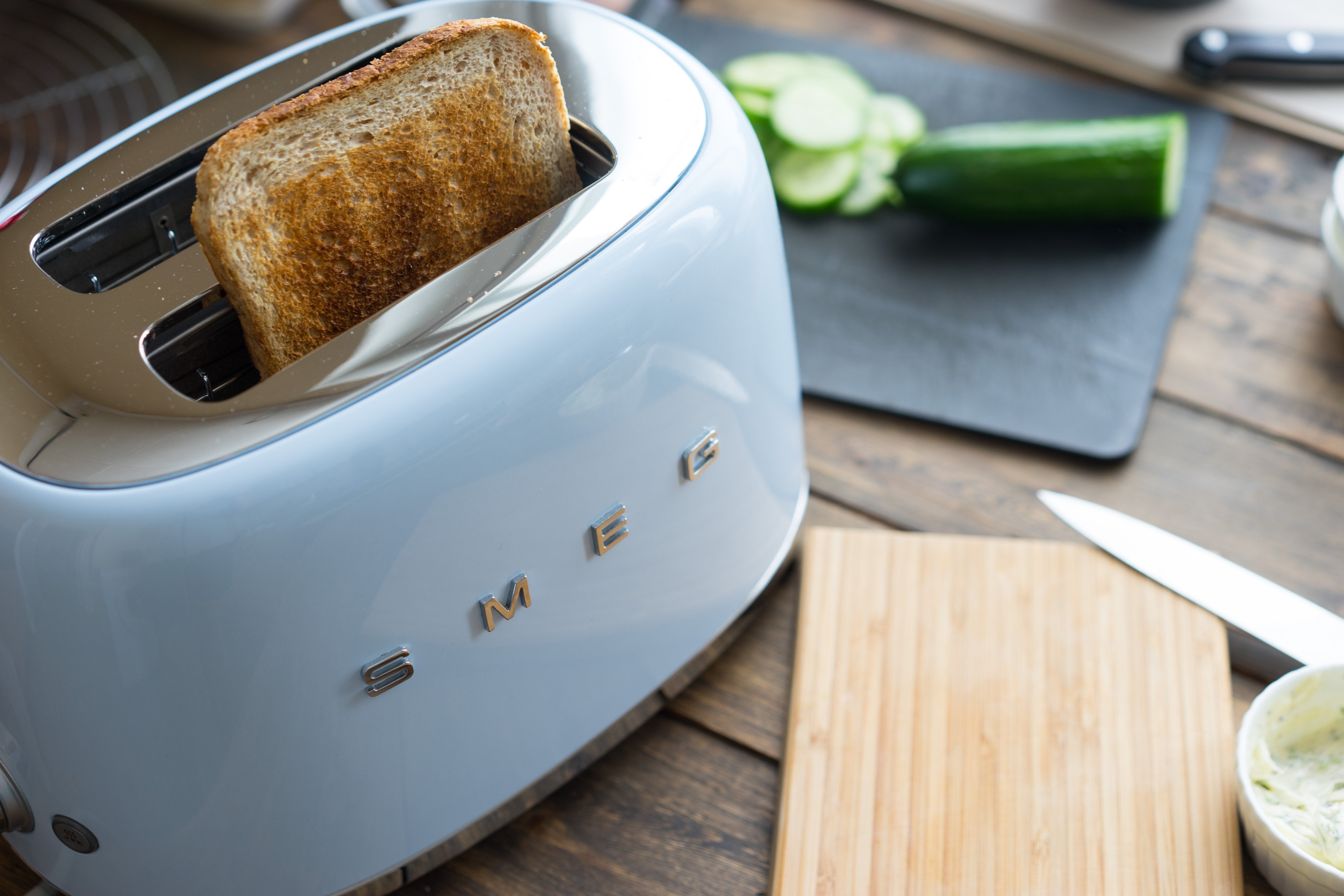 EAN 8017709189099 - Smeg TSF01PBEU tostadora 6 2 rebanada(s) 950 W Azul imagen 27