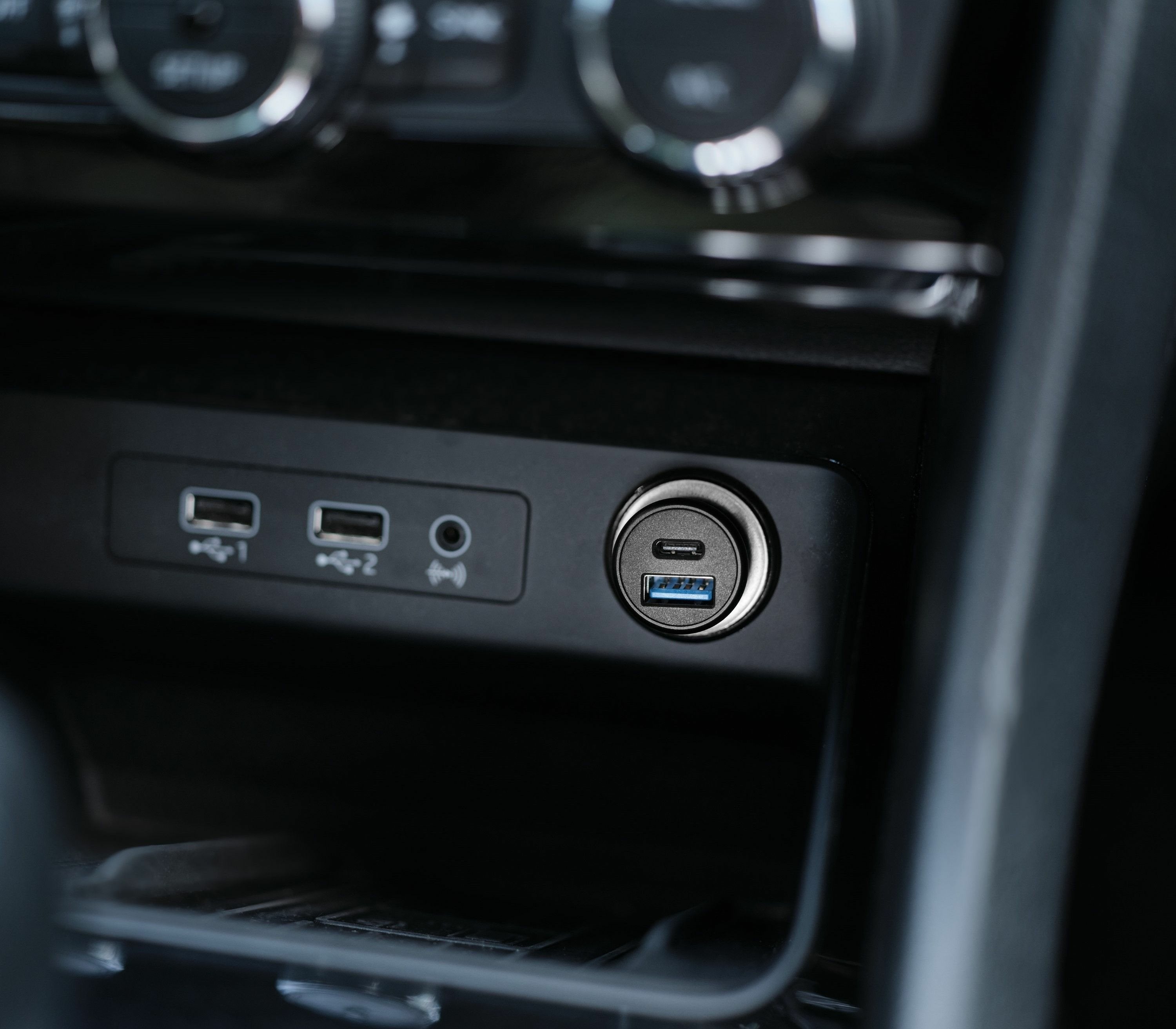 EAN 8713439251975 - Trust Maxo Universal Negro Encendedor de cigarrillos Carga rápida Auto imagen 6