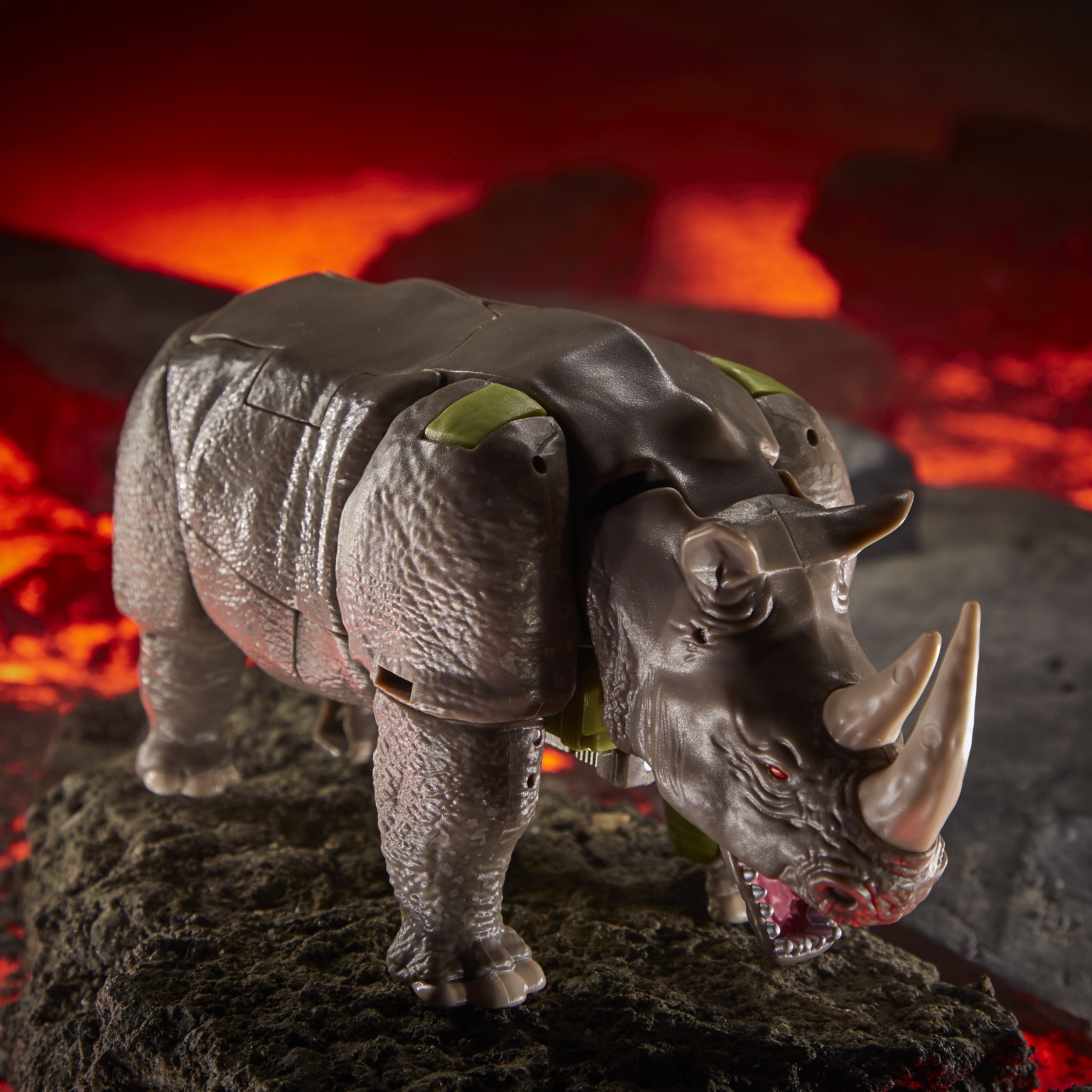 Figura Rhinox Transformers Wfc Kingdom F06955x0