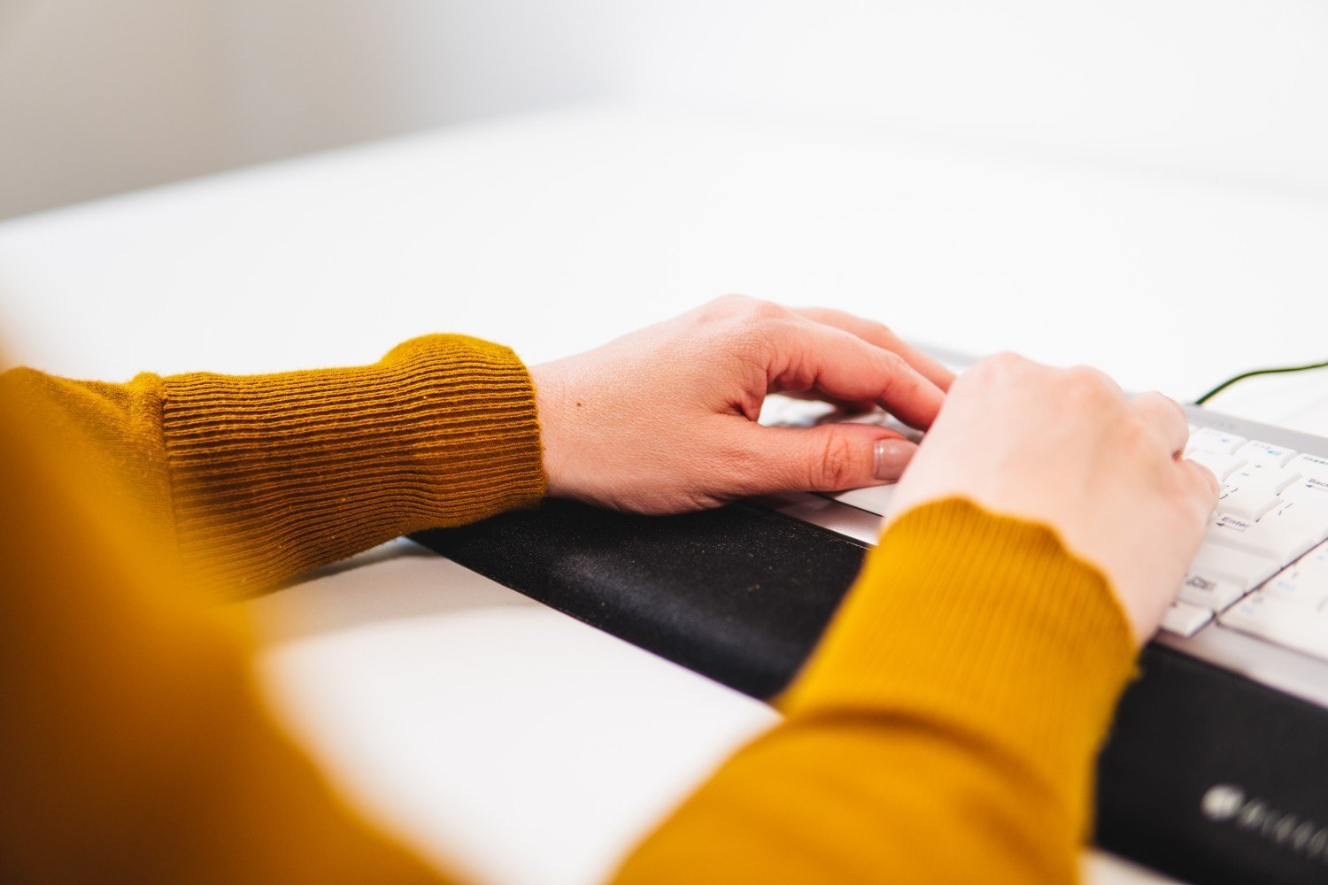 EAN 8717399995429 - BakkerElkhuizen BNETWRS descansa muñecas Plástico, Caucho, Textil Negro imagen 5