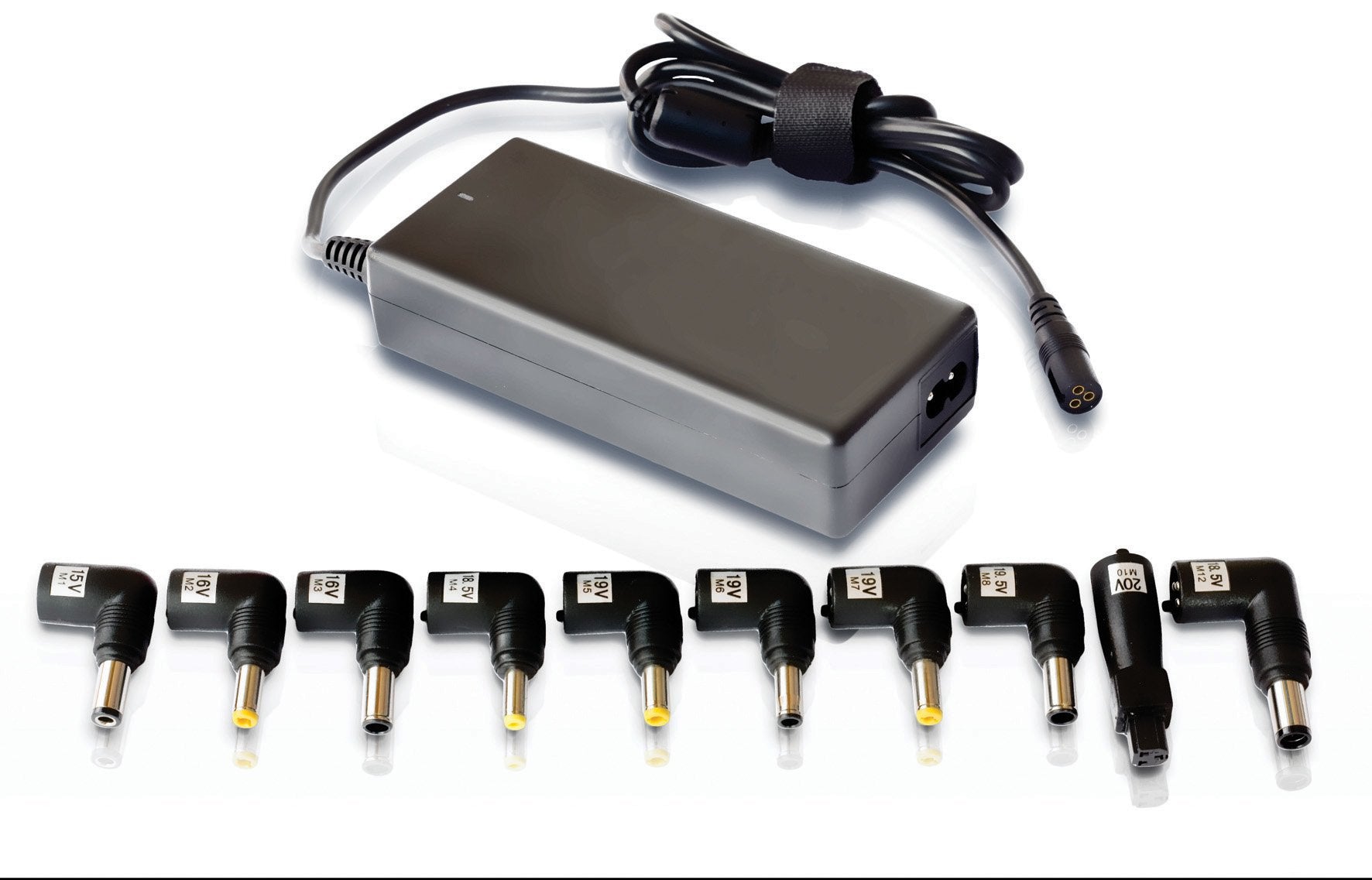 EAN 8436539080381 - Leotec LENCSHOME06 adaptador e inversor de corriente Interior Negro imagen 1