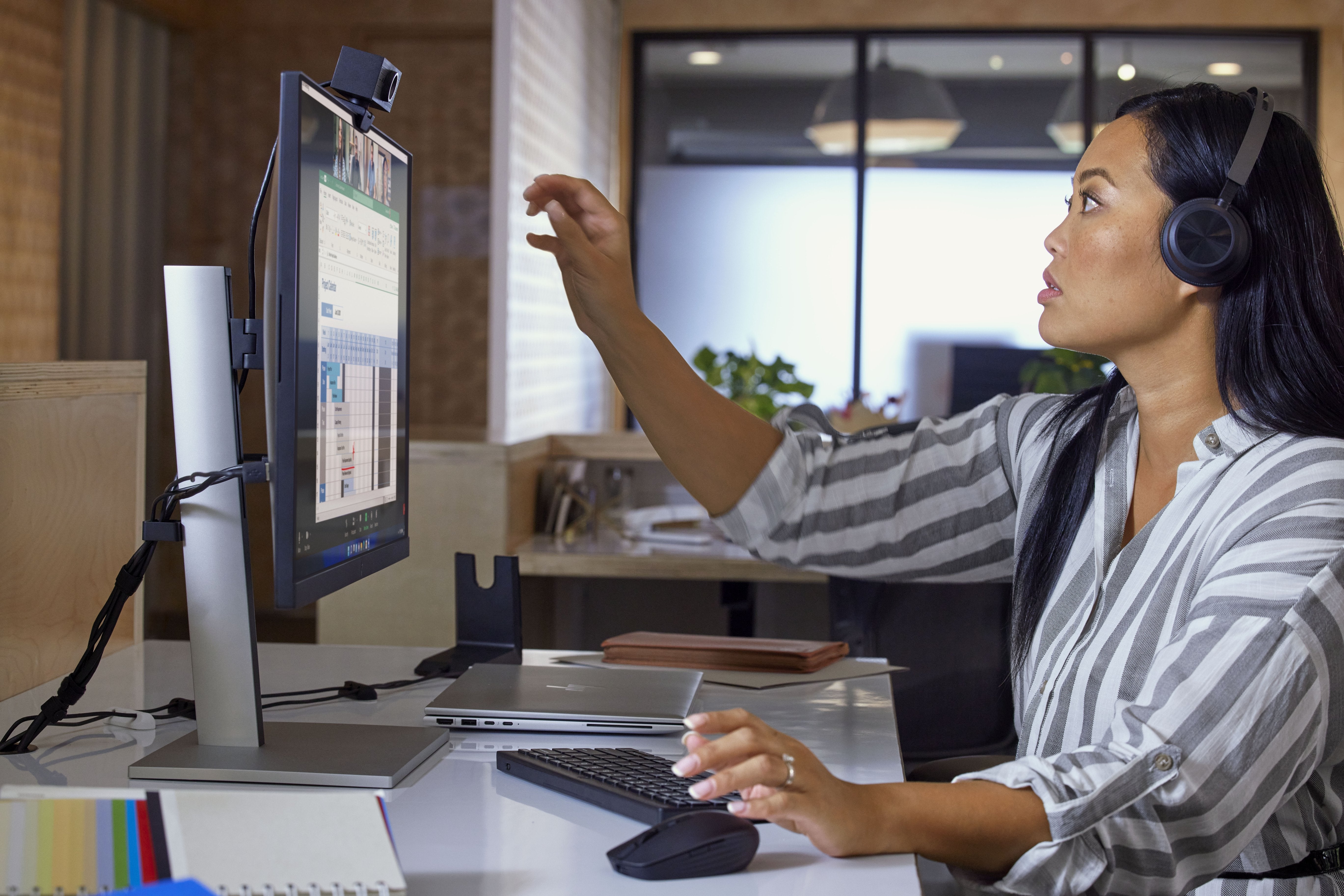 EAN 0196548516223 - HP 355 Compact Multi-Device Keyboard teclado Hogar Negro imagen 12