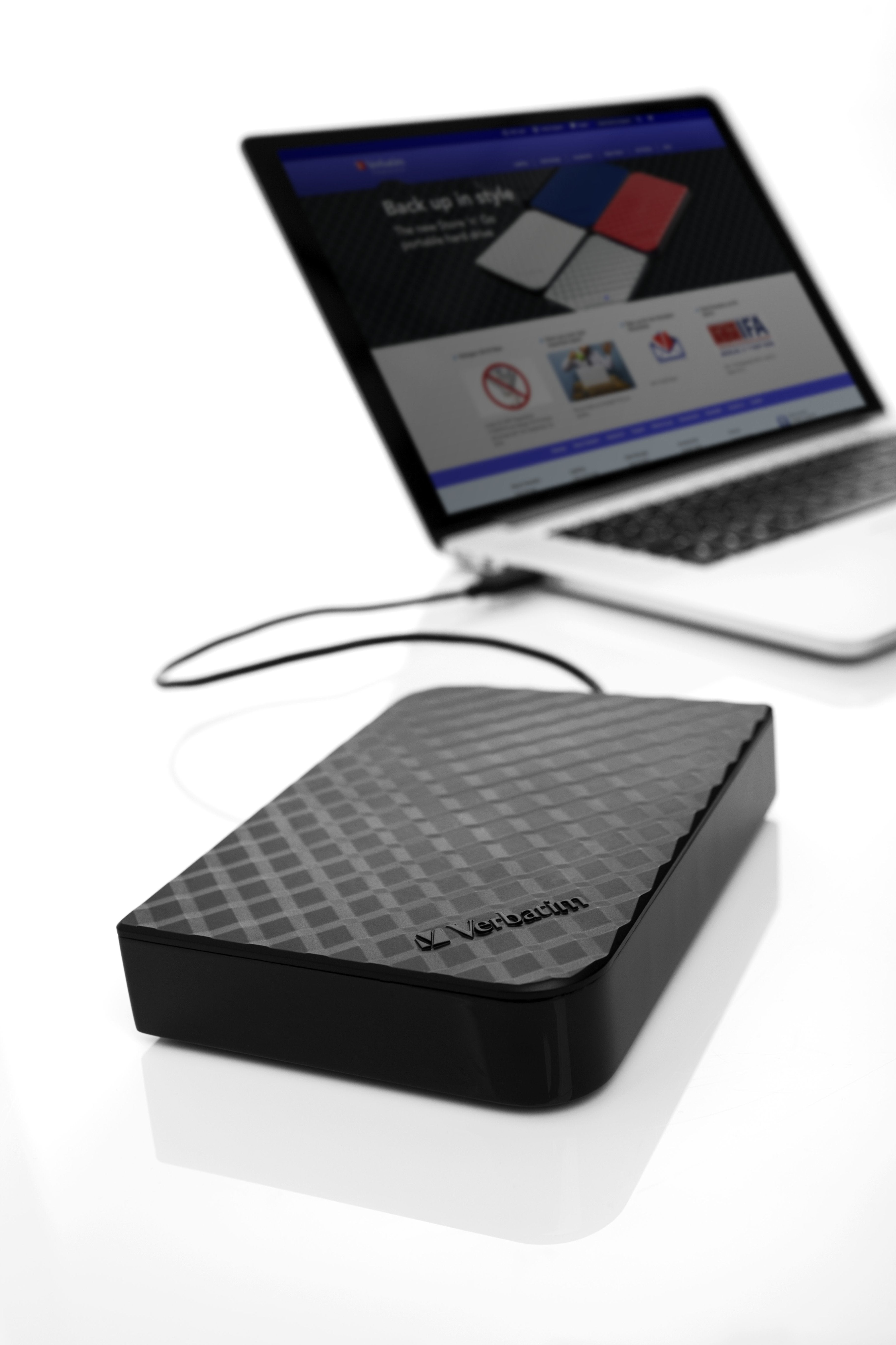 Disco Externo Hdd Verbatim 3.5" 2tb Usb 3.0 Store'N Save Gen2 Negro