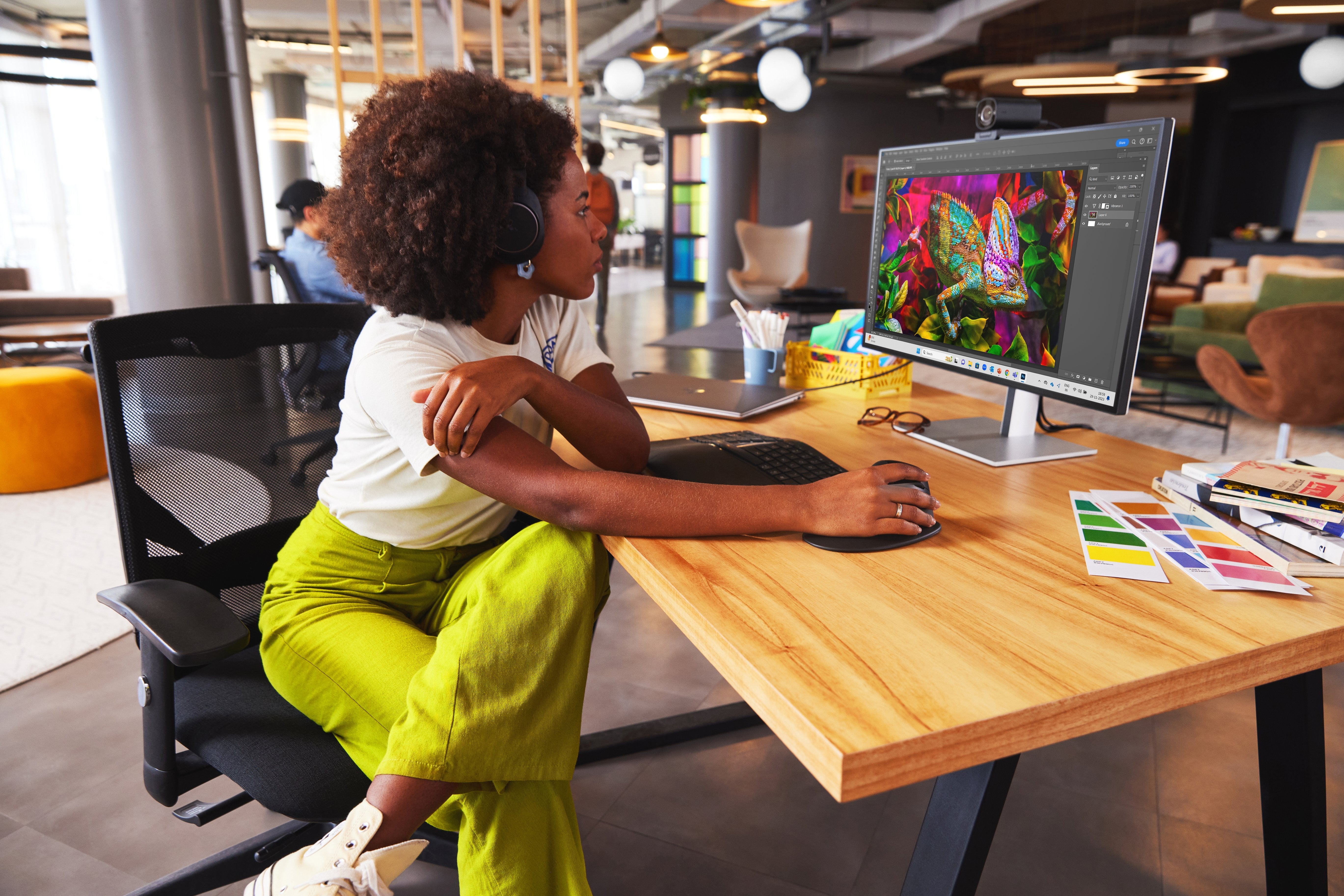 Monitor Hp Series 7 Pro 27 " Inch 4k Lfd Thunderbolt 4  - 727pk