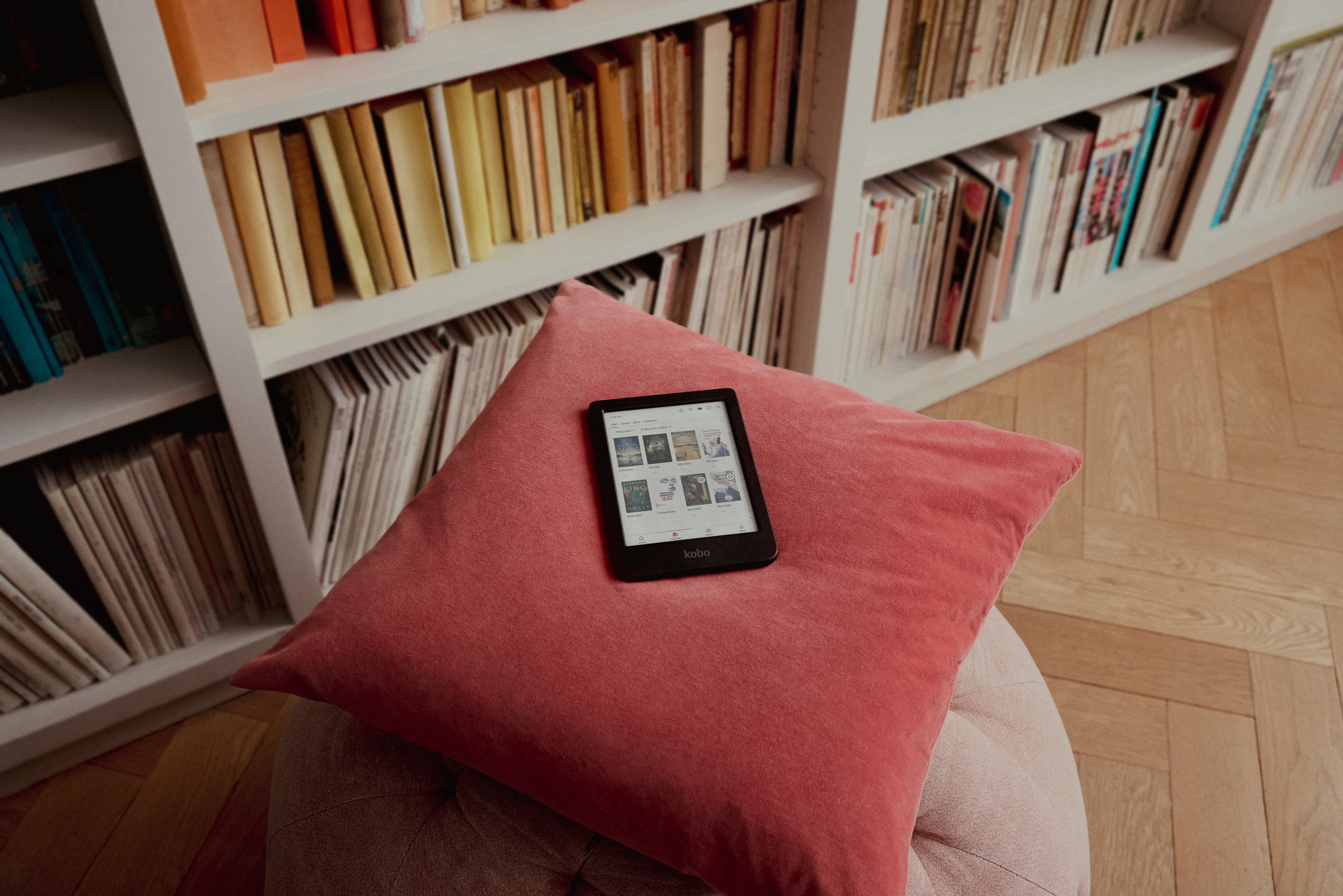 EAN 0681495009541 - Rakuten Kobo Clara Colour lectore de e-book Pantalla táctil 16 GB Wifi Negro imagen 5