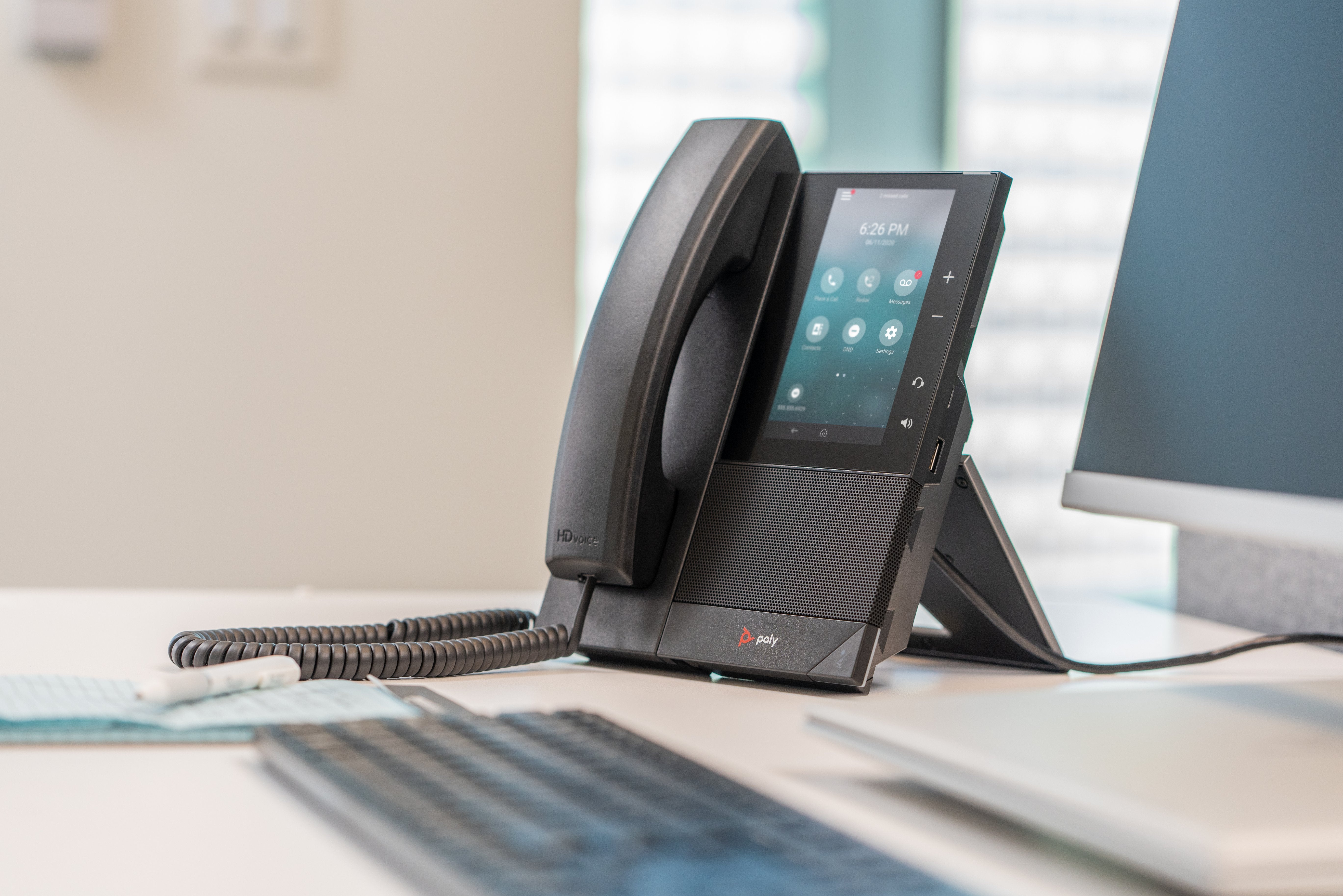 EAN 0197497342741 - HP Poly CCX 505 Business Media Phone for Microsoft Teams and PoE-enabled teléfono IP Negro 24 líneas LCD imagen 3
