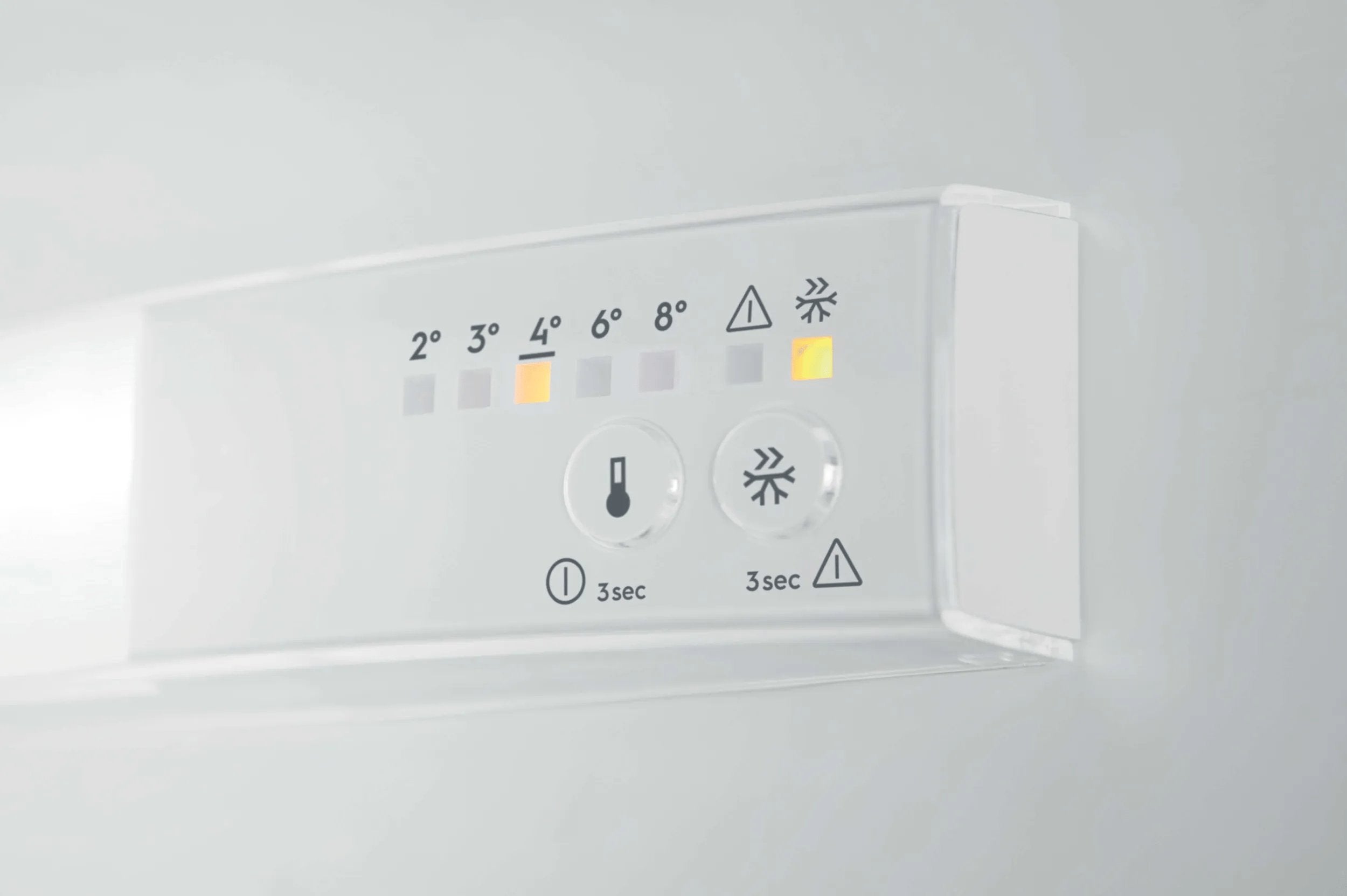 EAN 7333394012612 - Electrolux LNT6NE18S Integrado 257 L Blanco imagen 11