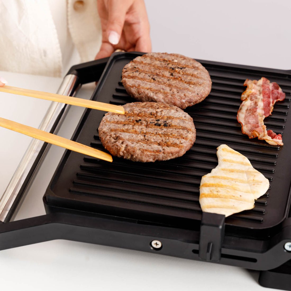 EAN 8414234681492 - Taurus Bistro Essential parrilla eléctrica de contacto imagen 4