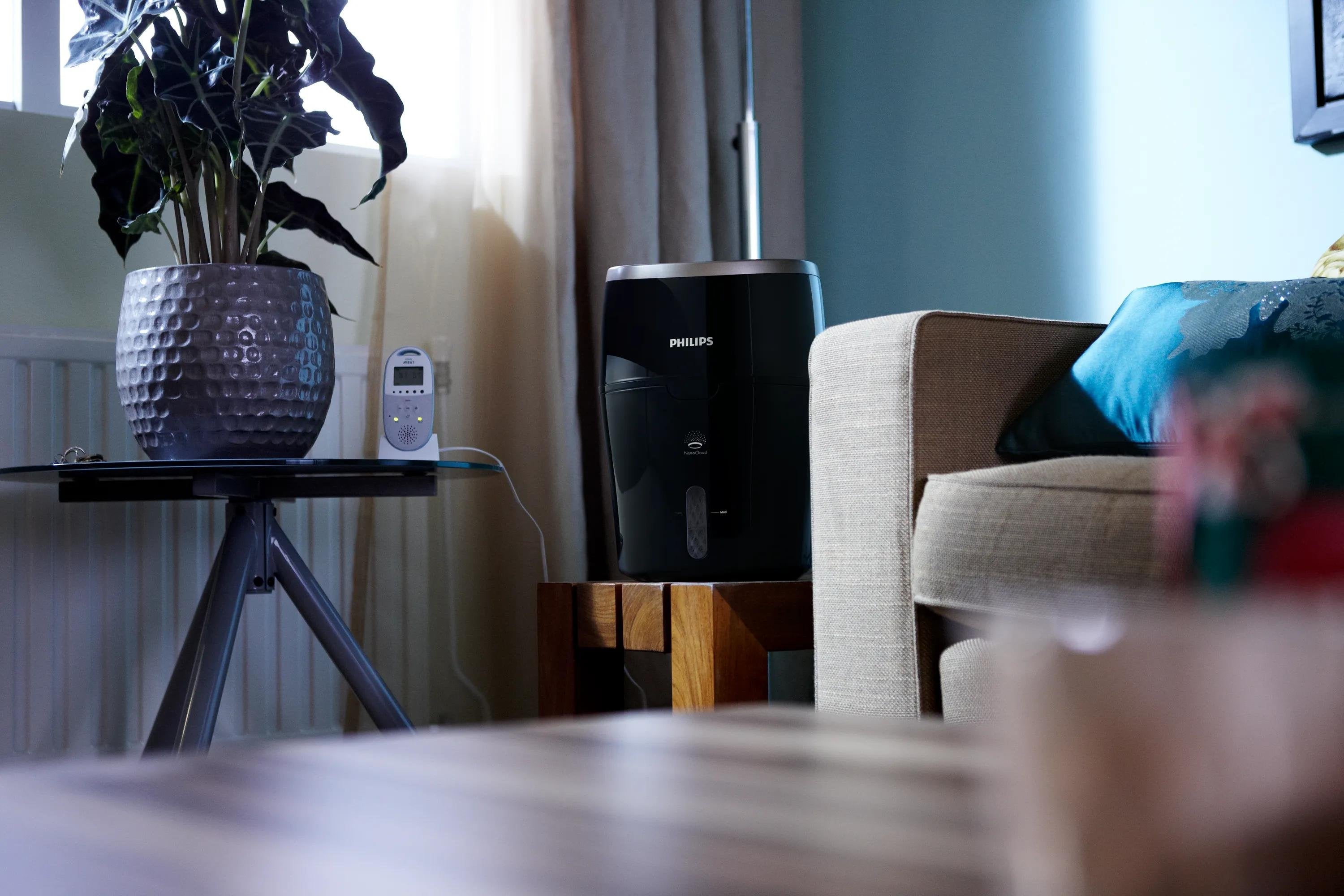 EAN 8710103786382 - Philips 2000 series HU4813/10 humidificador Natural 2 L Negro 18 W imagen 6